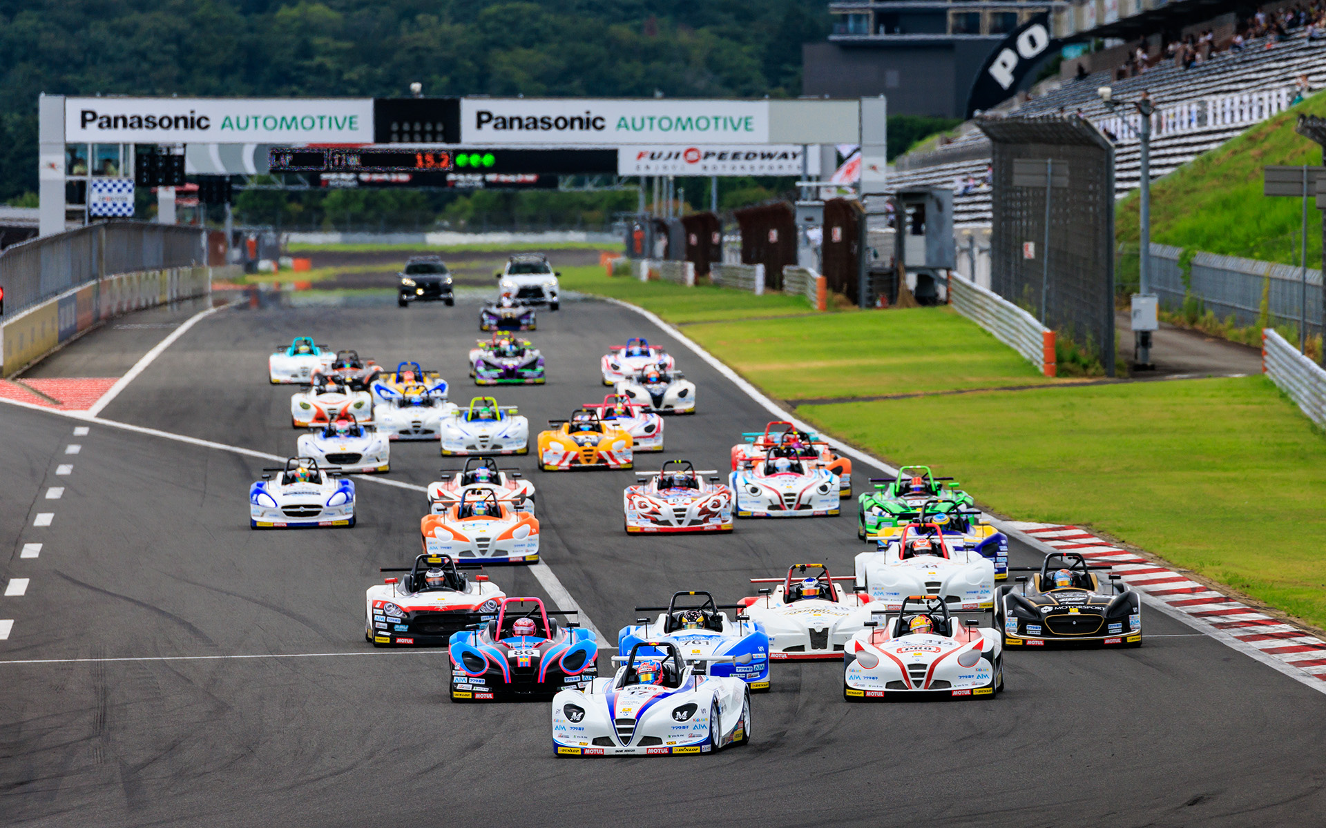 決勝レースがスタート