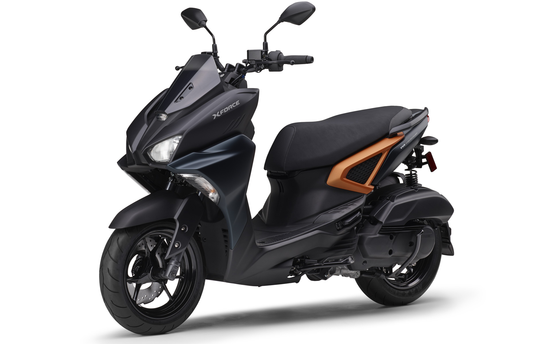 乗車時最大約30mmシート高が下がるローダウンシート