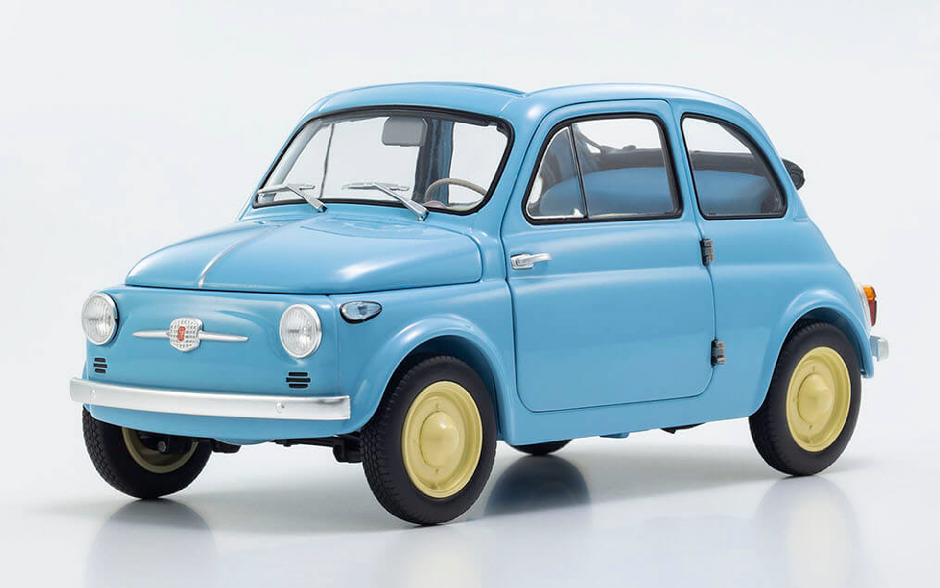 1/18スケールミニカー フィアット ヌオーヴァ 500