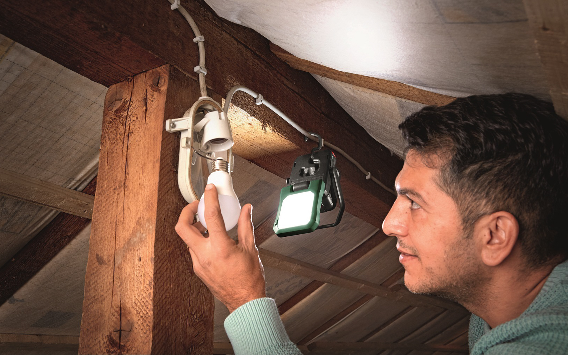 DIY、整備、アウトドア、キャンプのほか、防災にも使えるアイテム