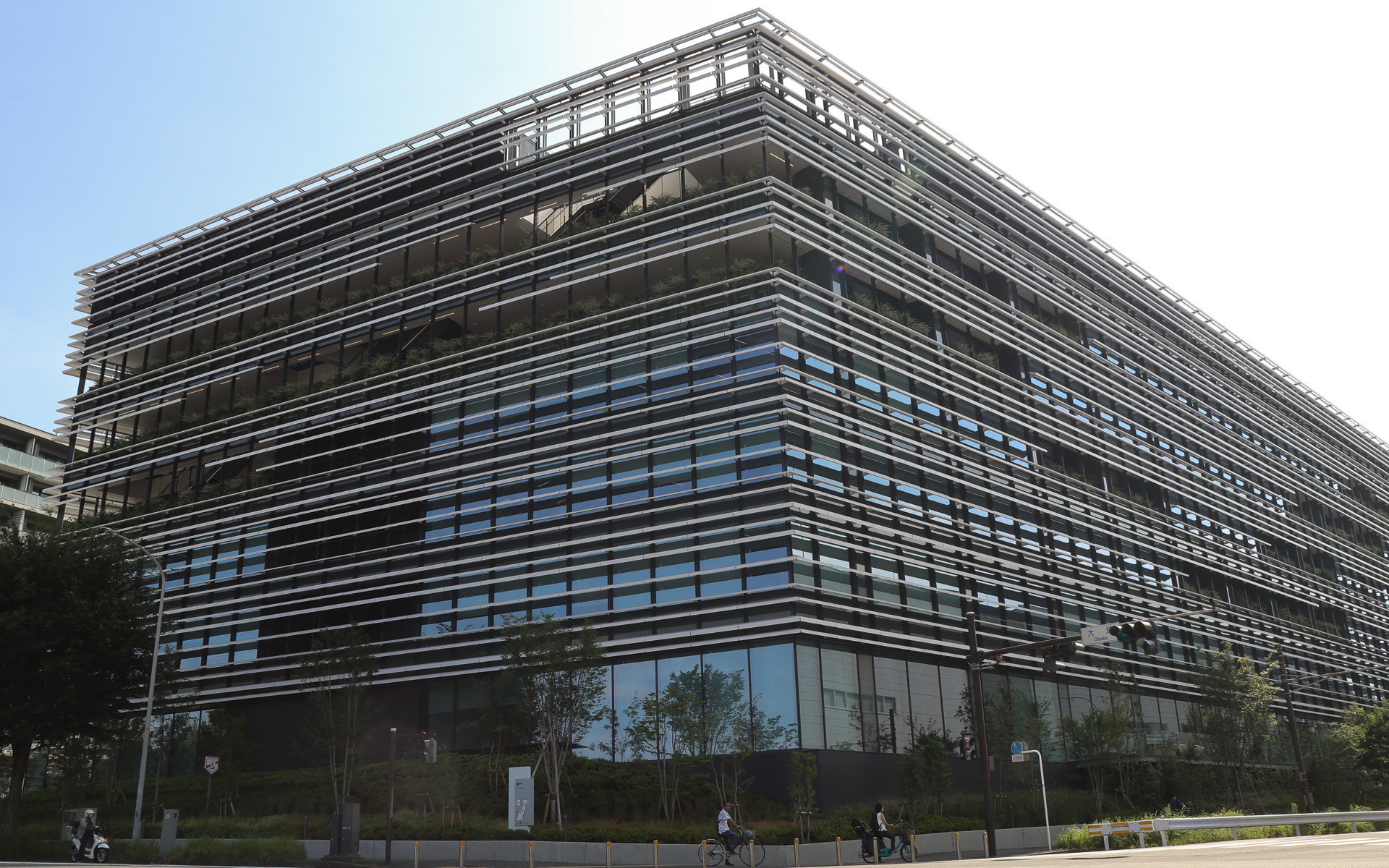 ボッシュ新本社は地上7階、地下2階