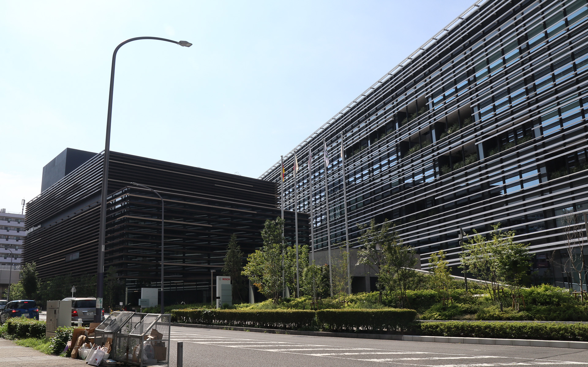 ボッシュ新本社と同じ敷地内に「都筑区民文化センター」が建設された