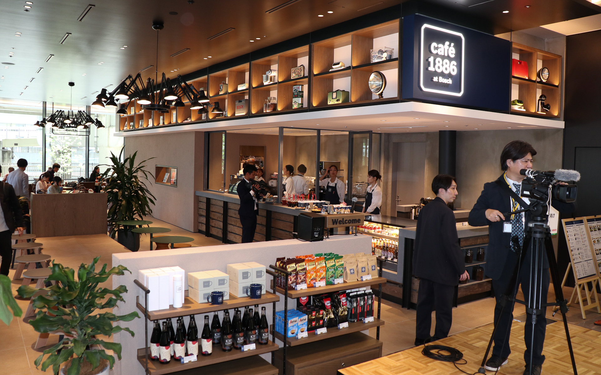 誰でも利用できるブランド発信カフェ「cafe 1886 at Bosch」