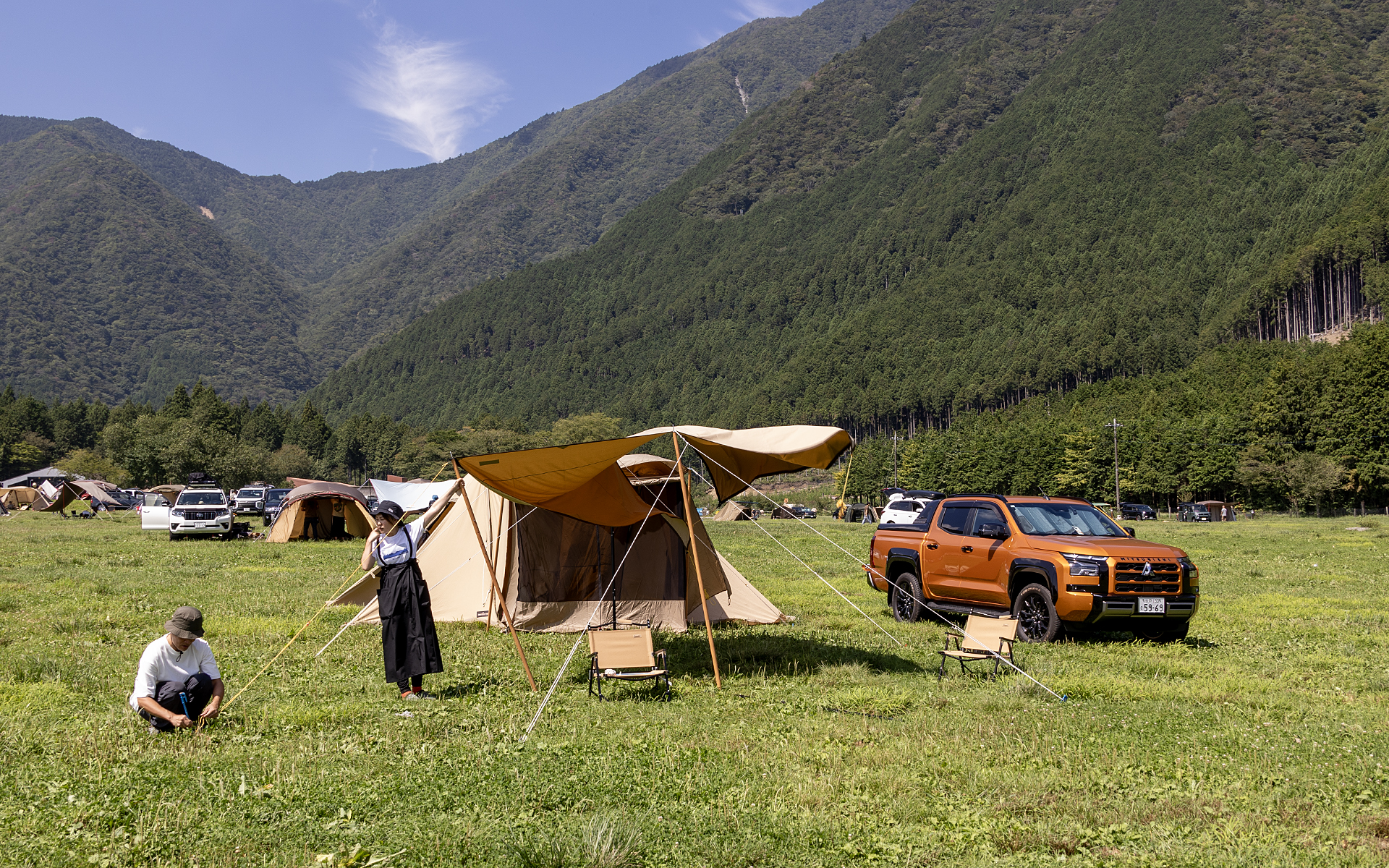 発売されたばかりの新型トライトンでの参加者も数組いた