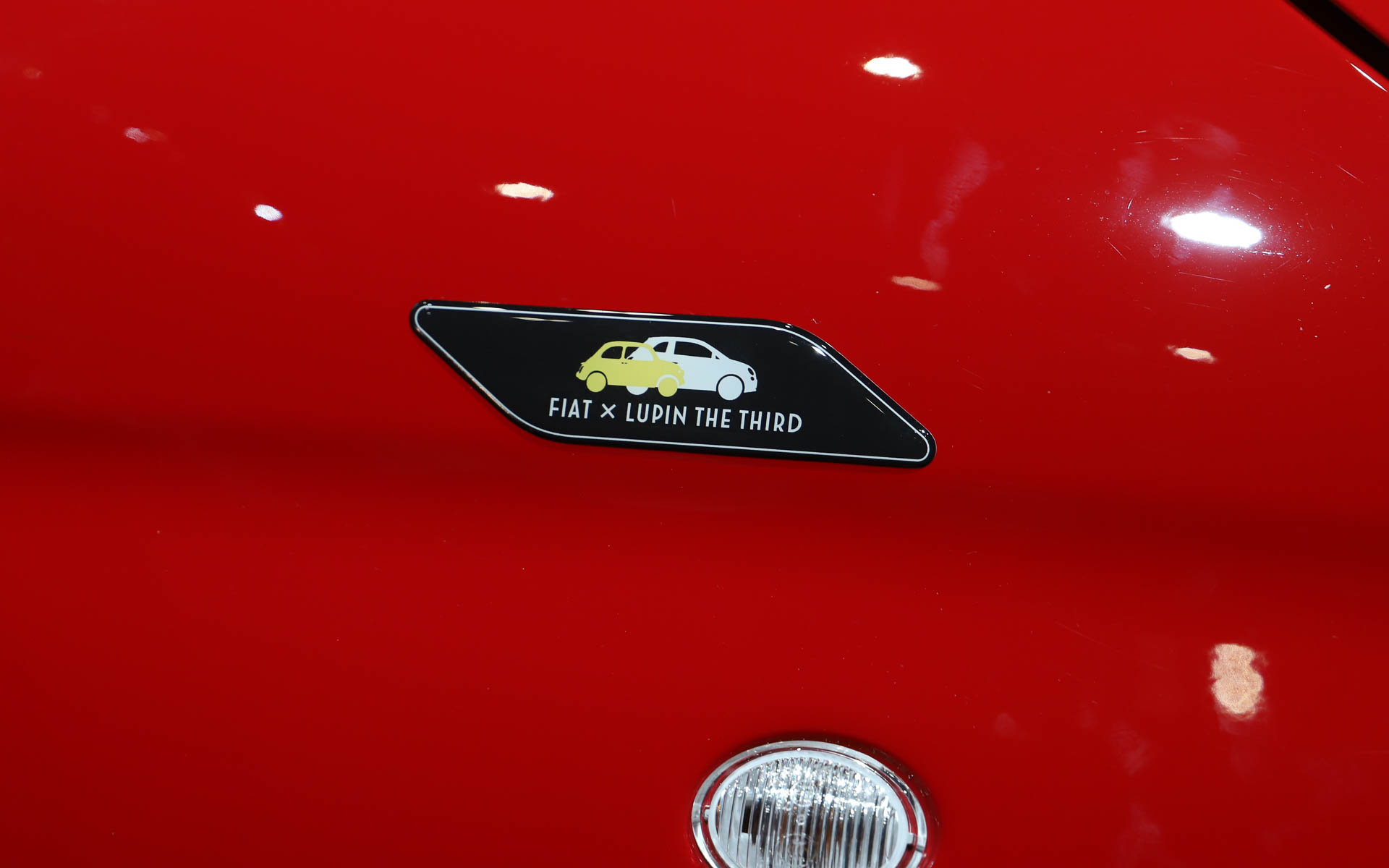 コラボ専用アイテムを装備