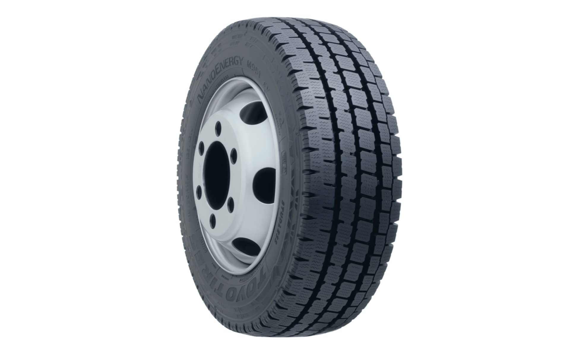 トーヨータイヤの小型EVトラック専用スタッドレスタイヤ「ナノエナジー M951 EV」