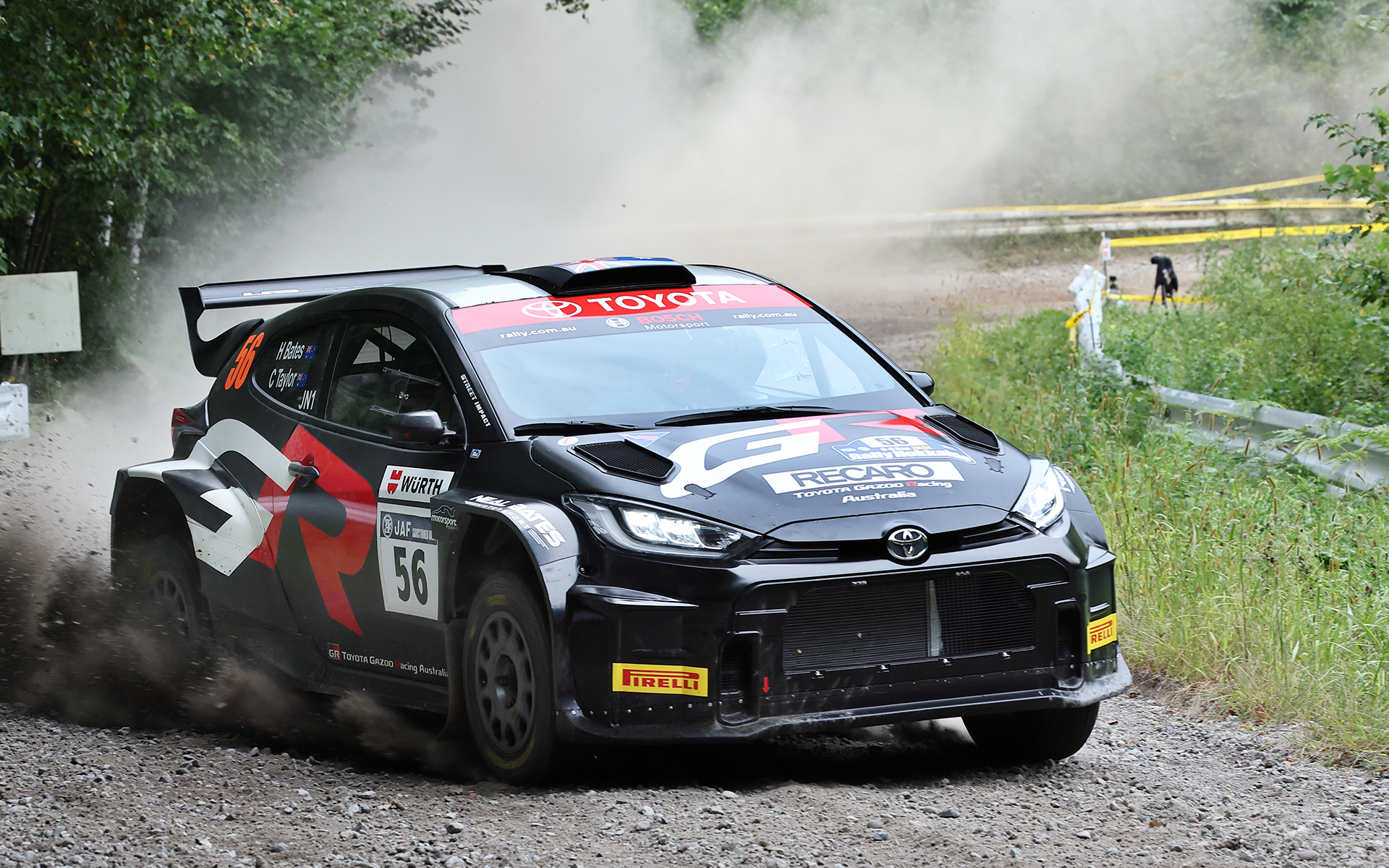 JN-1 2位 ハリー・ベイツ/コーラル・テイラー組（GR YARIS Rally2）