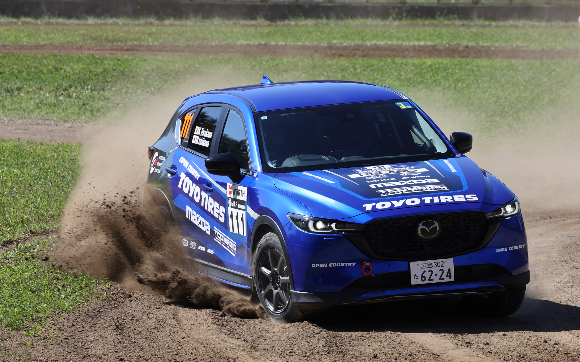 OP-XC2 2位 寺川和絋/石川美代子組（TOYOTIRES MAZDA CX-5）