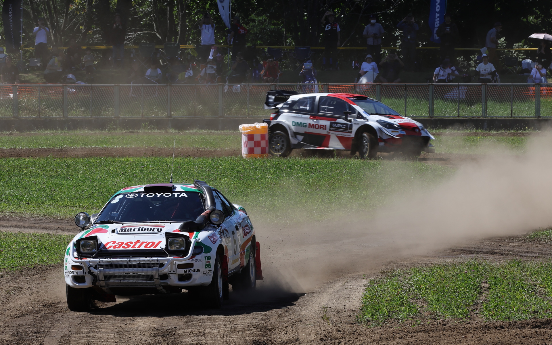 30年の時を繋ぐ新旧トヨタWRCマシンの共演