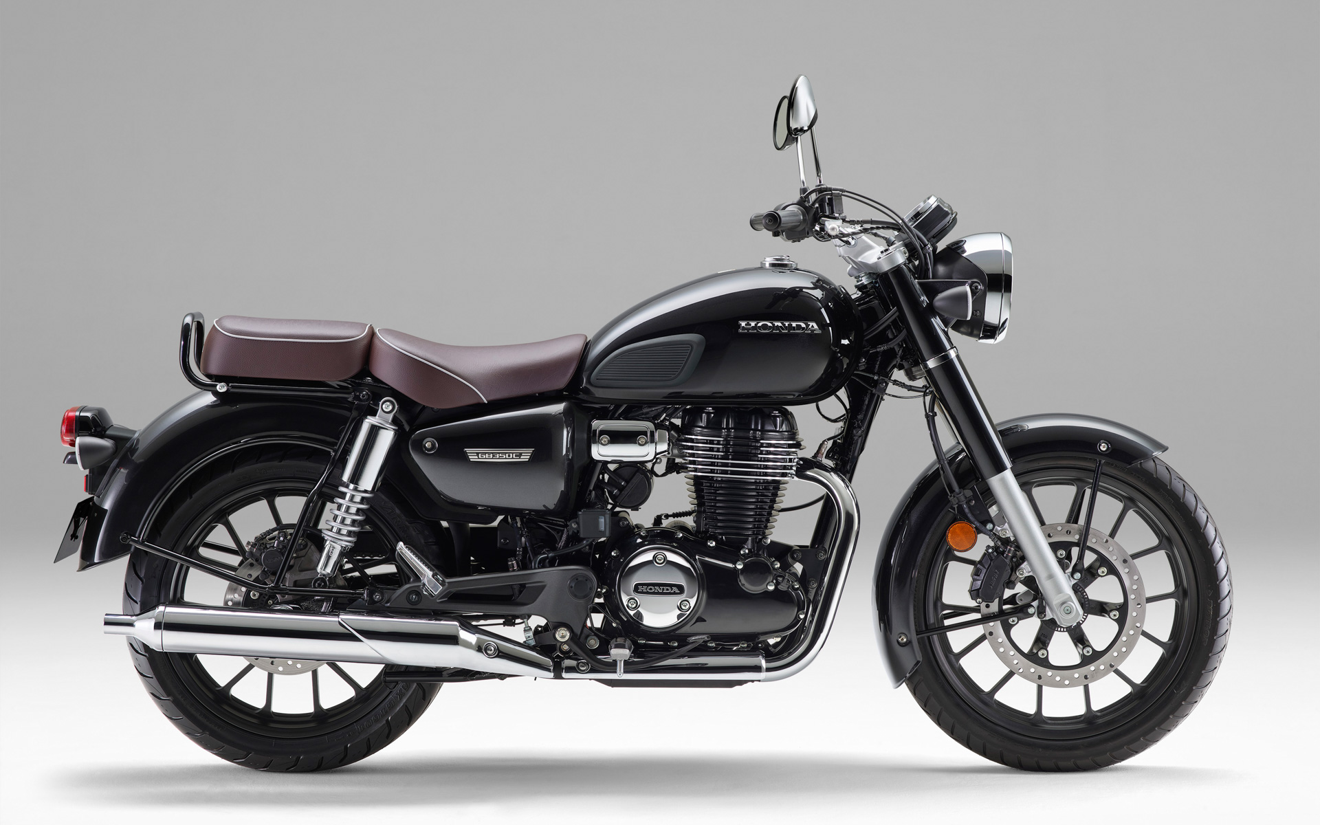 GB350 C（ガンメタルブラックメタリック）