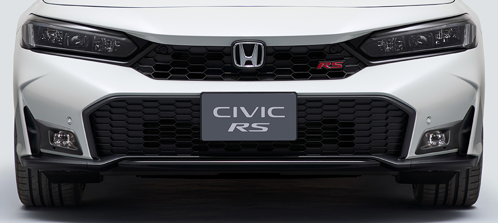 LEDフォグライト クリアは6万3800円