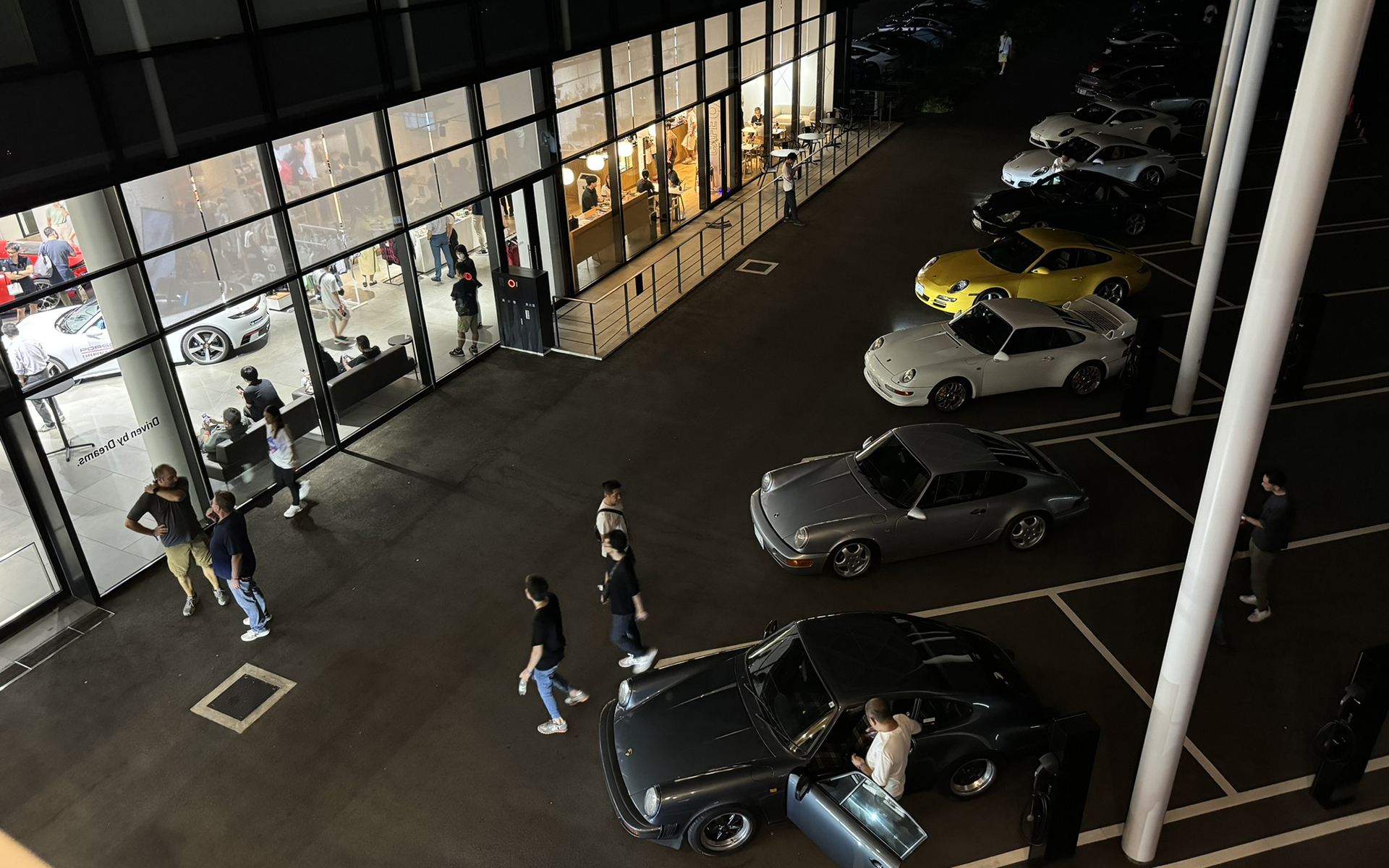 会場には歴代911が並べられた