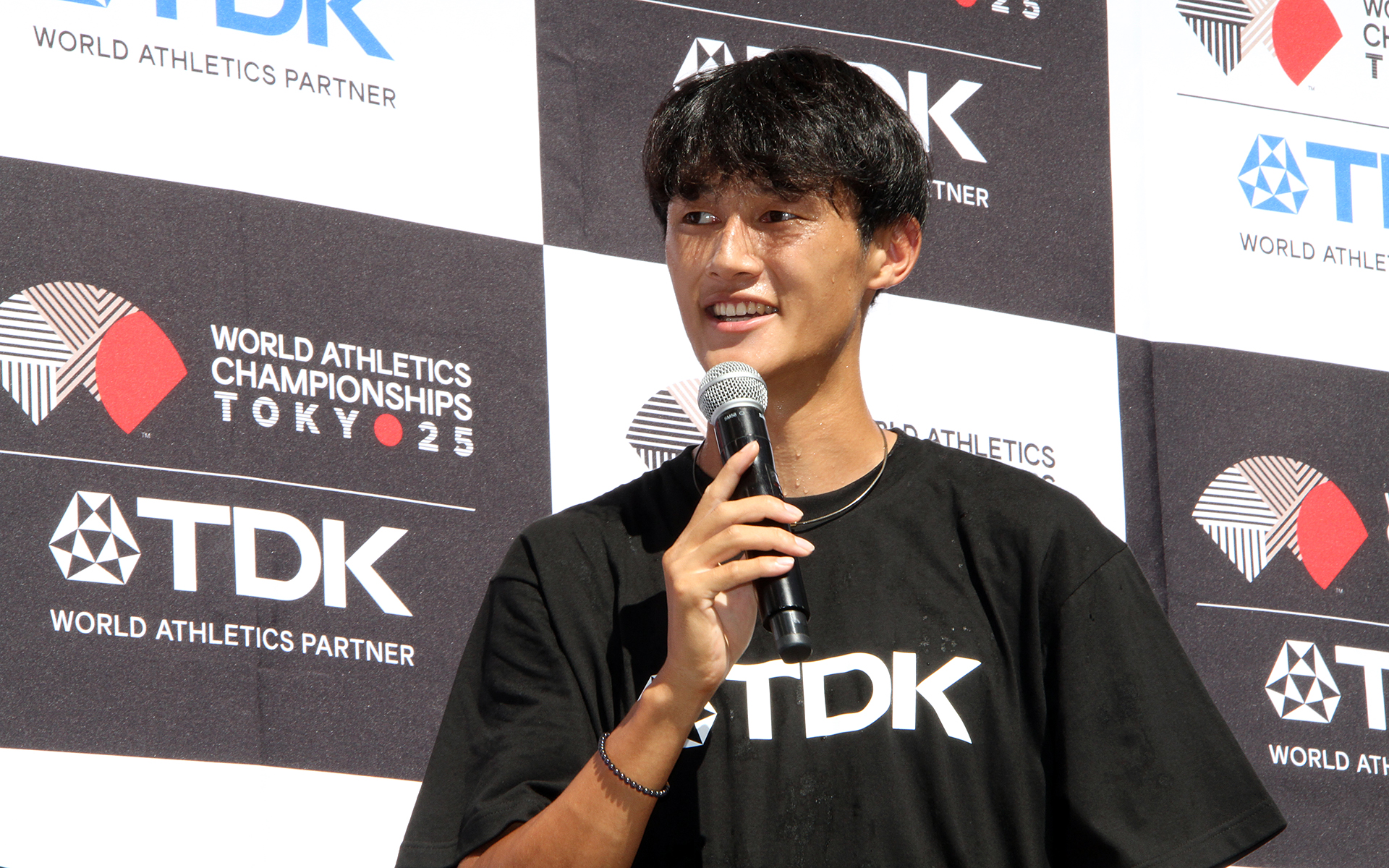 「200mで日本記録を出すということが自分の中で目標」と語った鵜澤飛羽選手