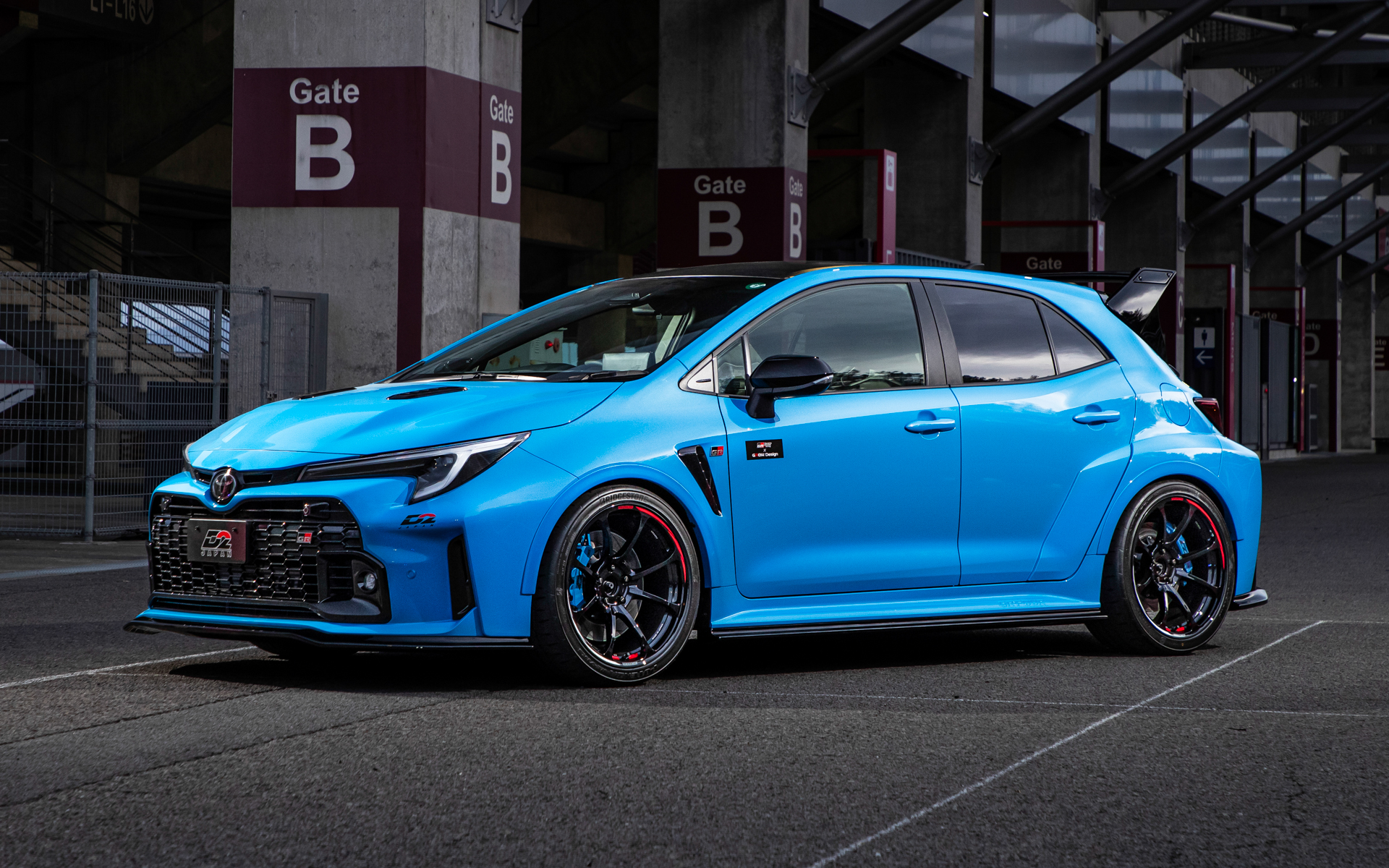 「ボルクレーシング NE24 Club Sport」装着イメージ