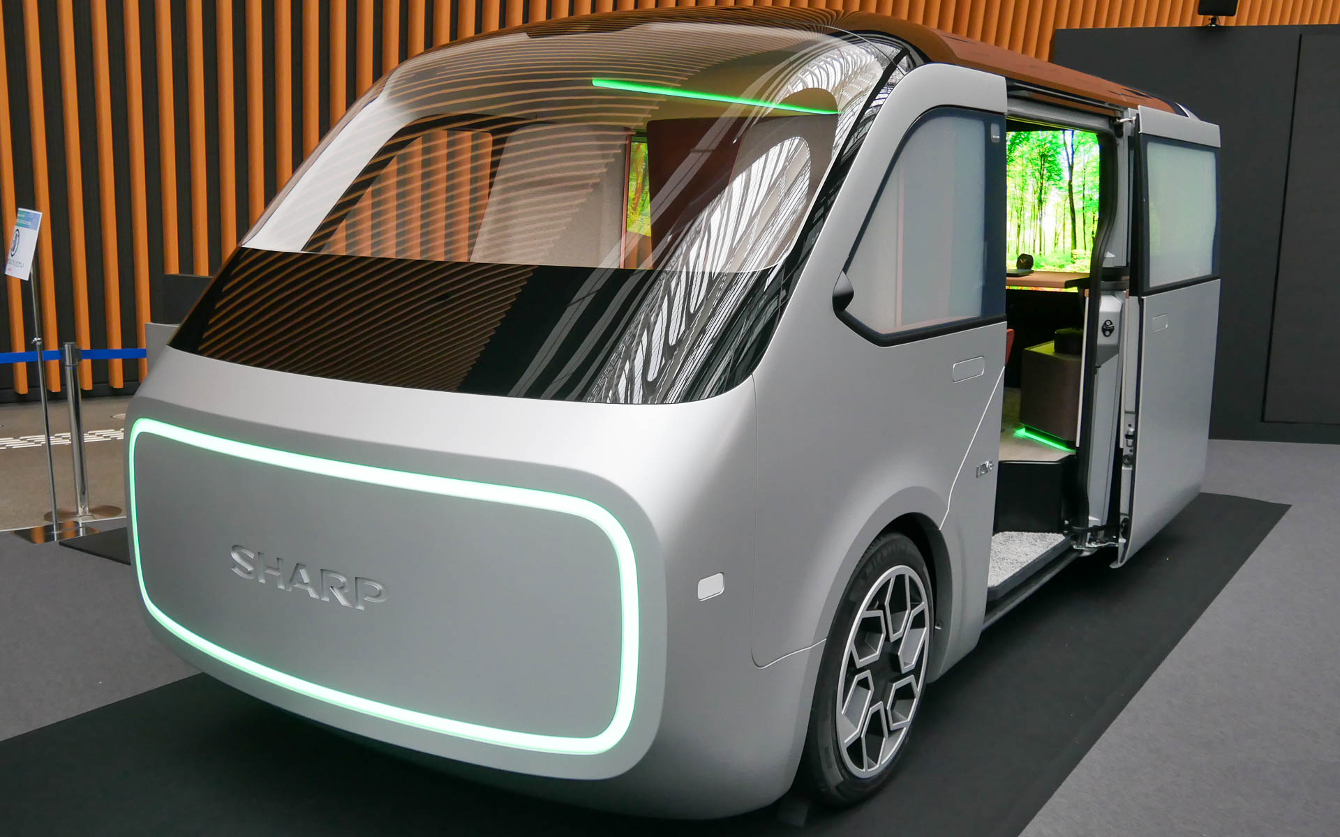 「SHARP Tech-Day’24 “Innovation Showcase”」で展示された「LDK＋」