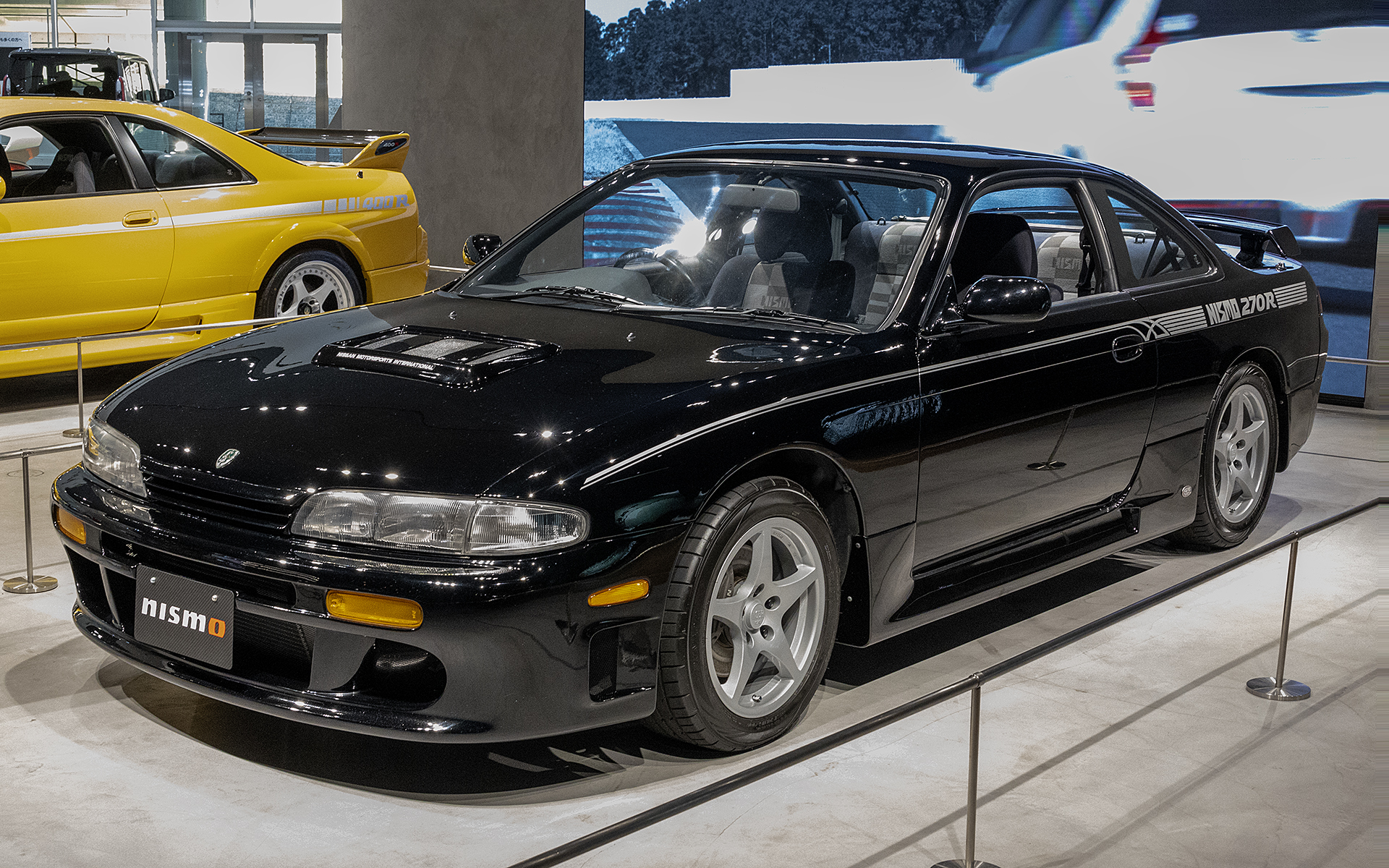 S14型シルビアをベースにしたNISMO 270R