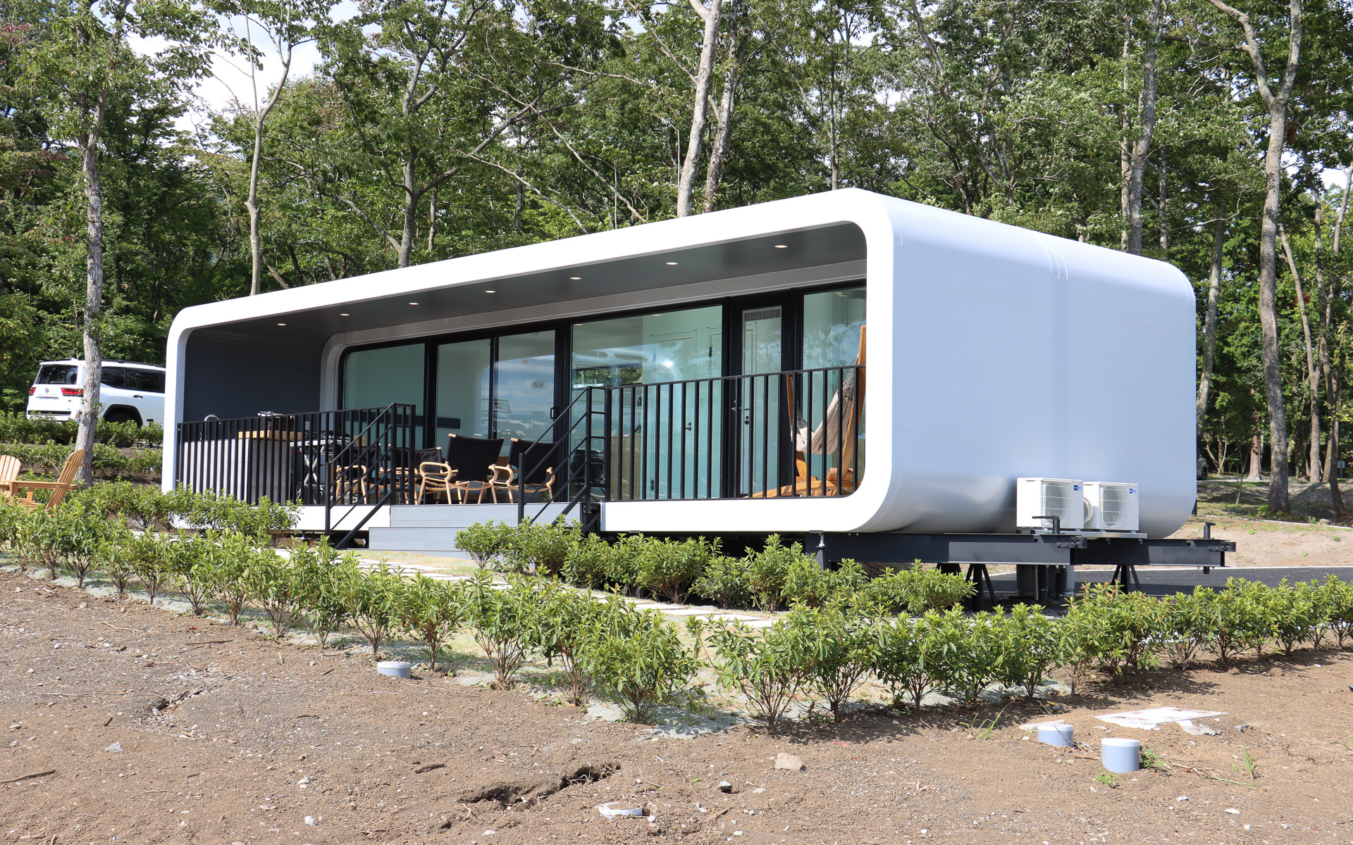 トレーラーヴィラでは2台のトレーラーハウスを組み合わせ、快適な空間を生み出している