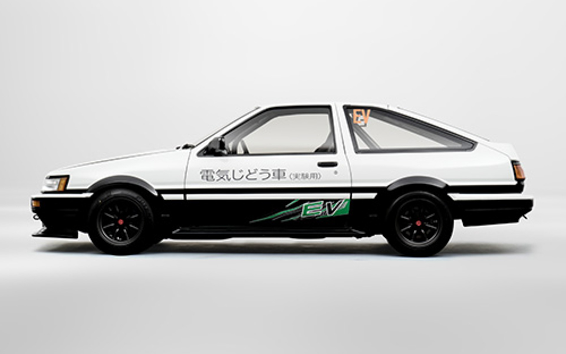 バッテリEVの「AE86 BEV Concept」