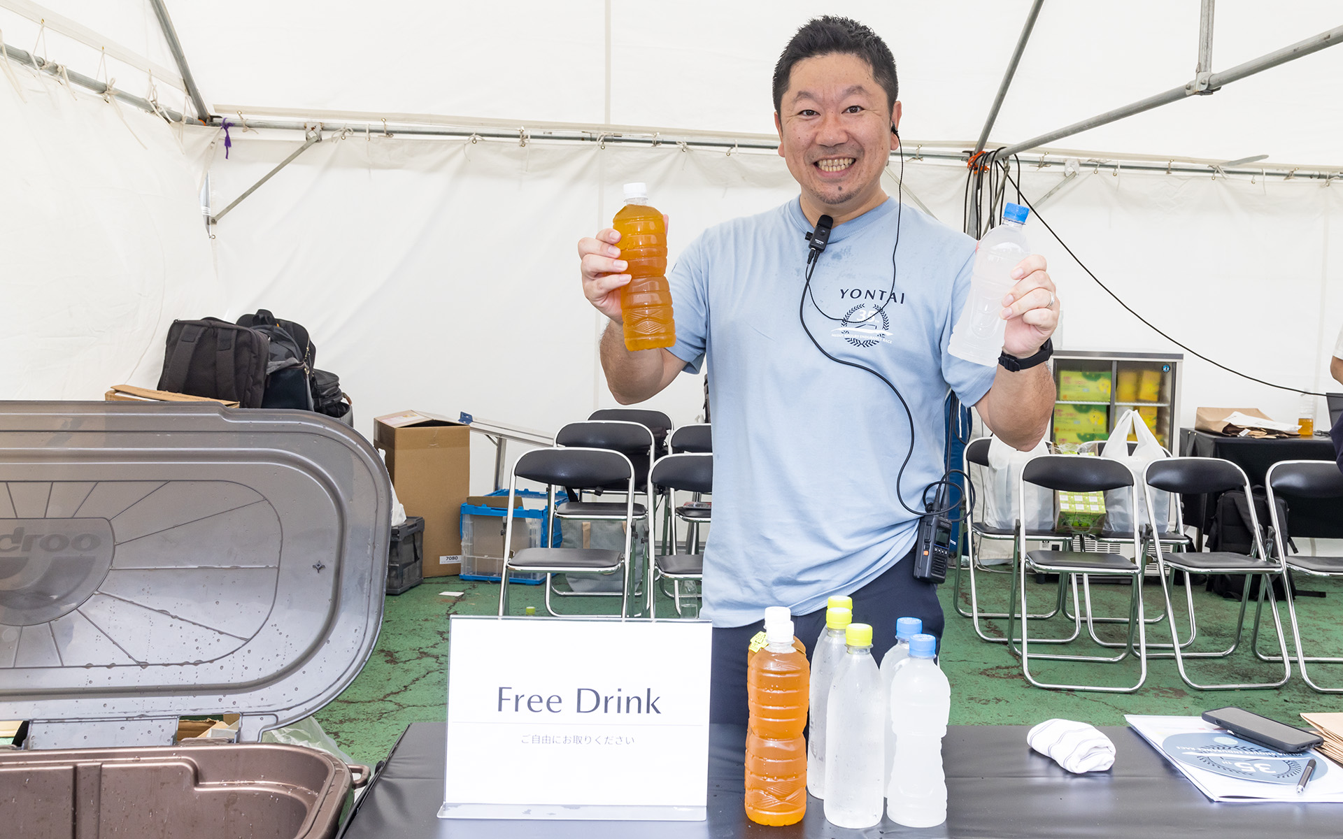 熱中症対策もあって、マツダはフリードリングを用意