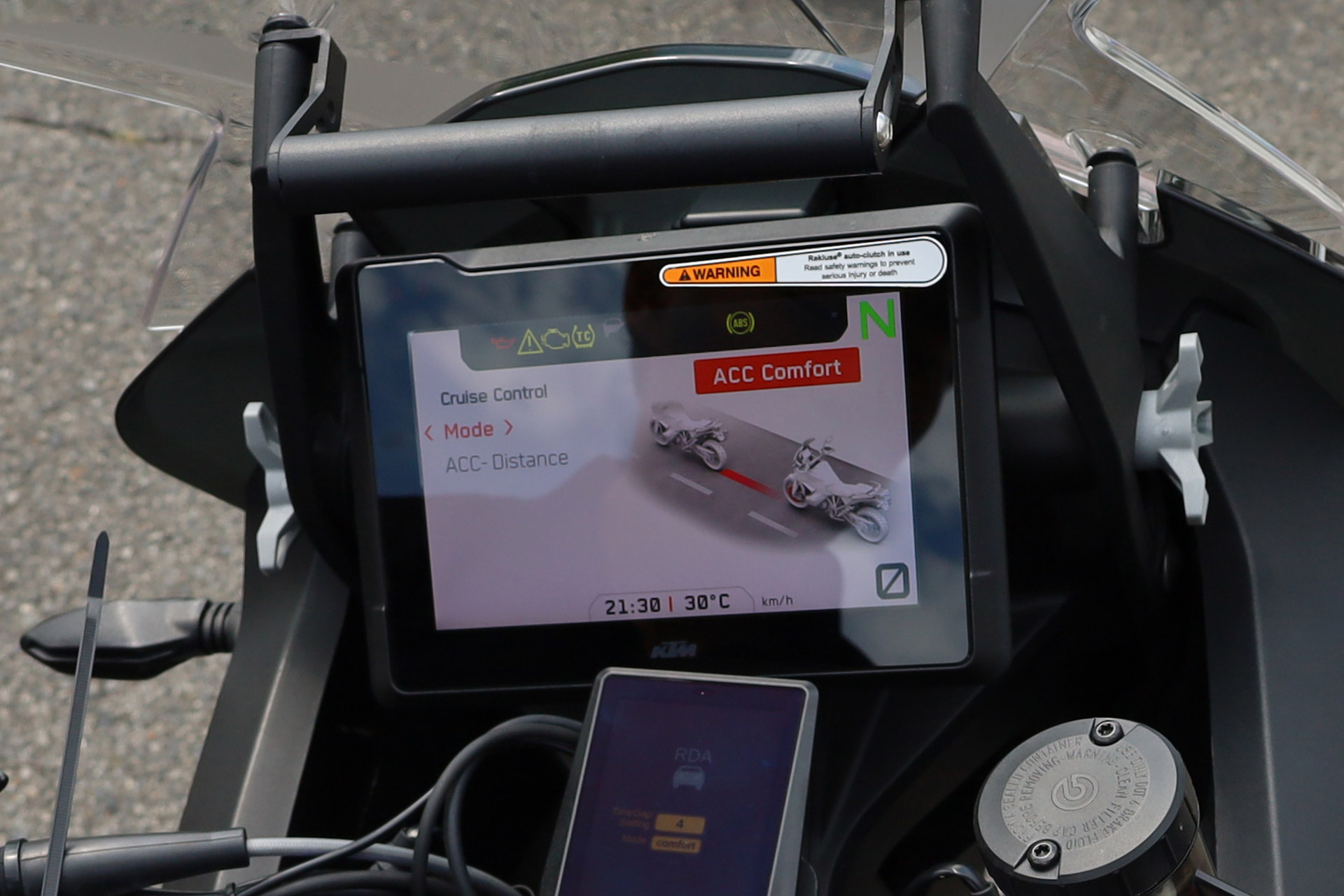 「Comfort」と「Sport」の2つのモードを切り替えられる