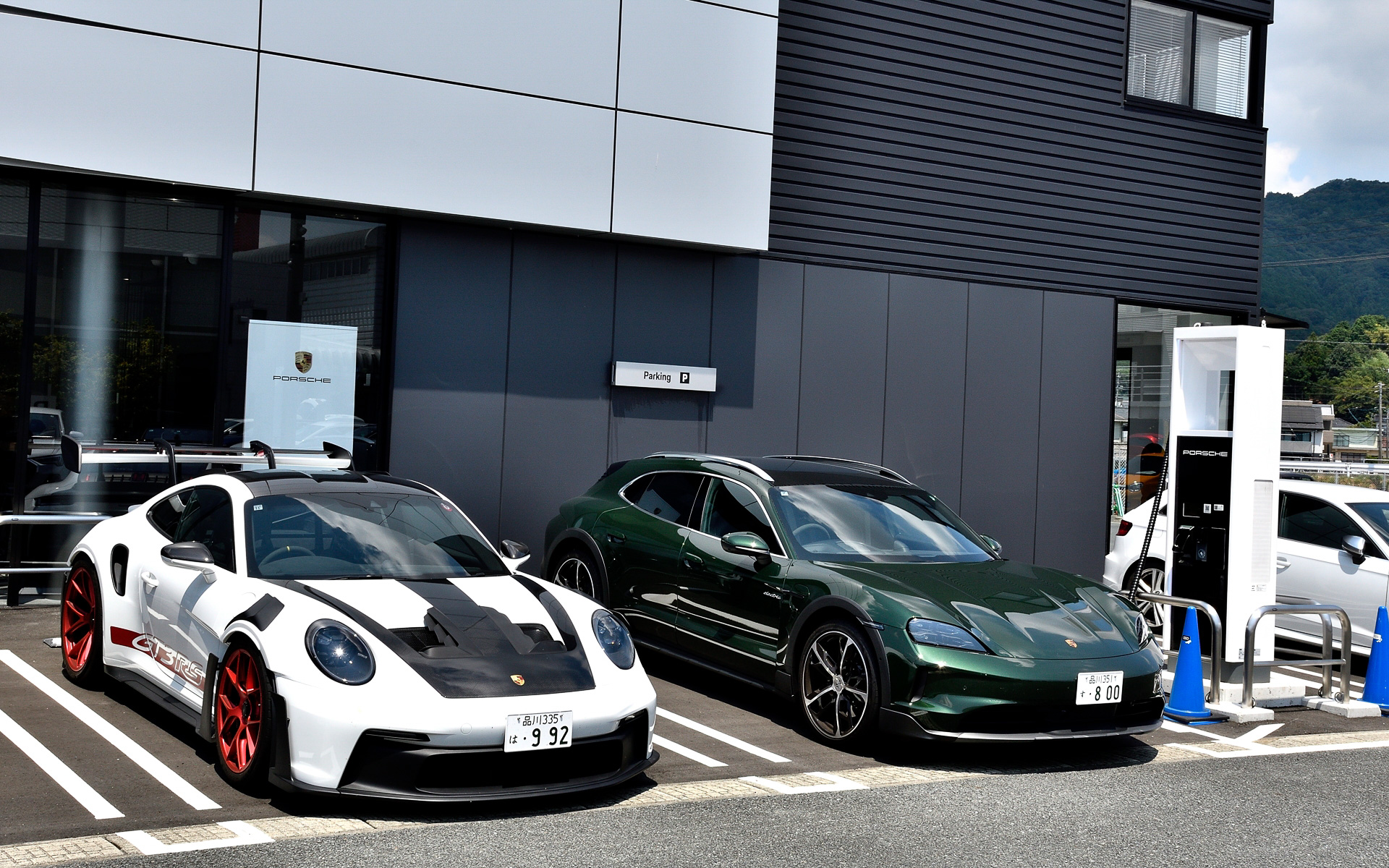 「911 GT3 RS」と「タイカン」で東京～熊本のロングツーリング