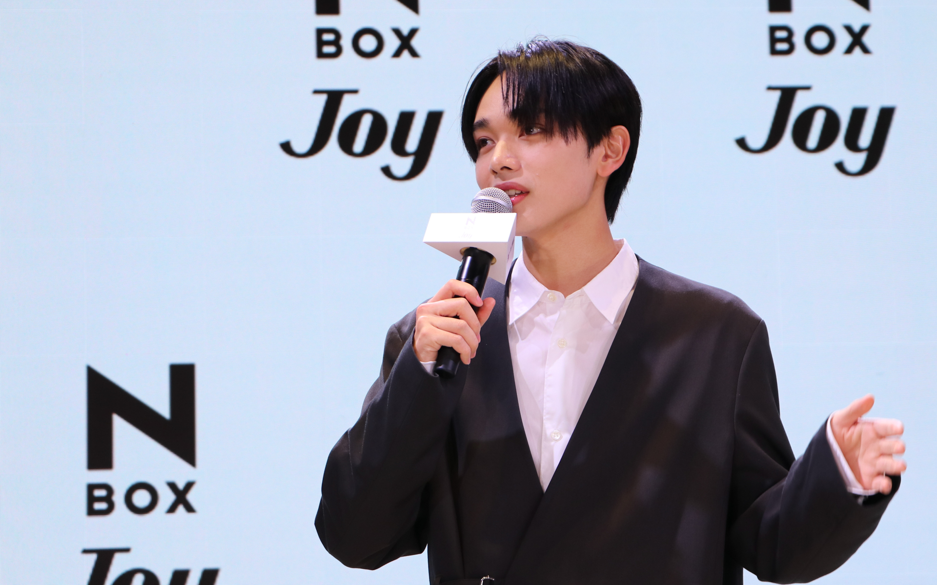 N-BOX JOYの第一印象を語る宮世琉弥さん