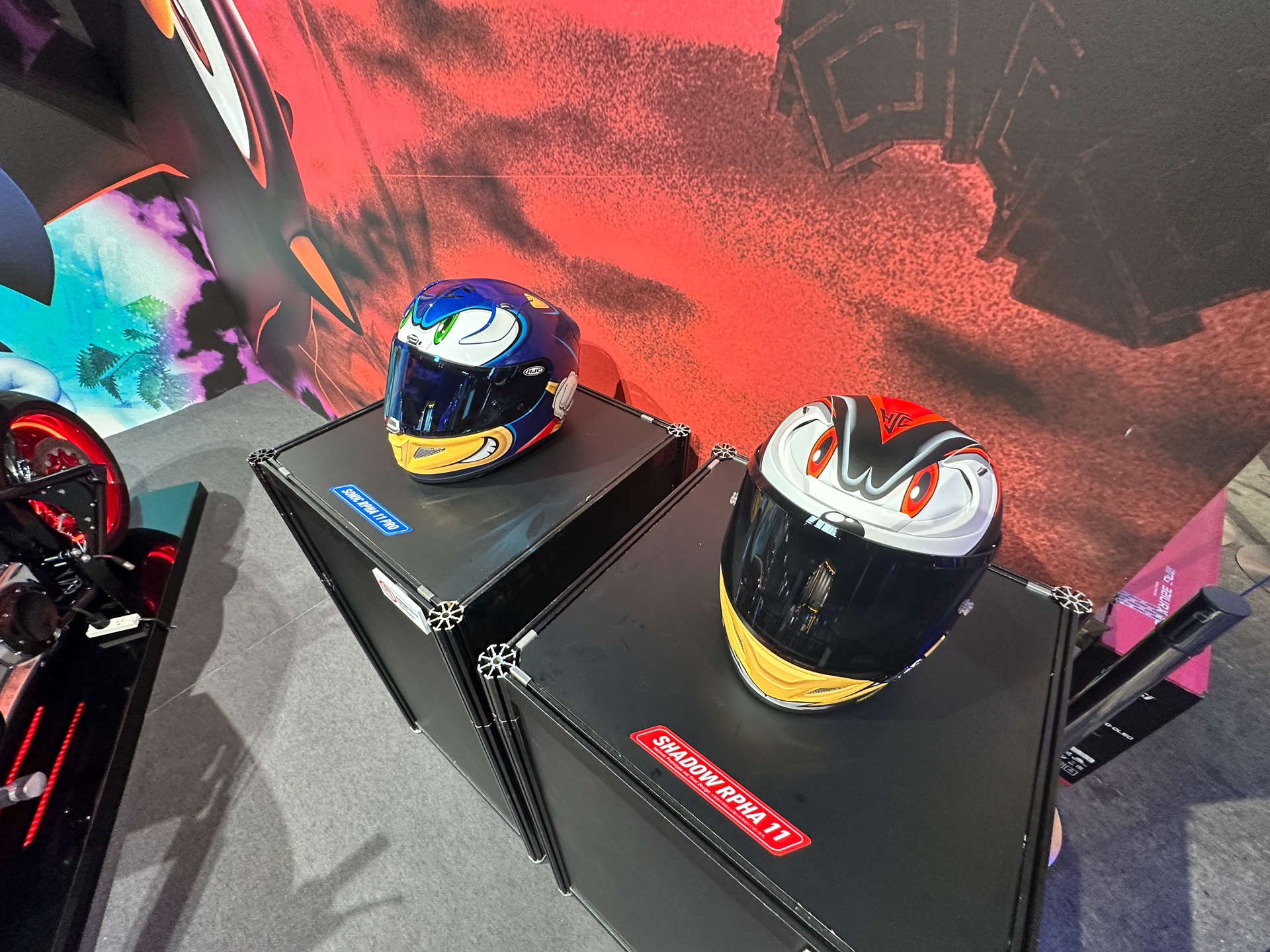 「ソニック✕シャドウ ジェネレーションズ」の予約完了画面を提示するとレッドブル「ソニック✕シャドウ ジェネレーションズ」限定リバーシブルBOXがプレゼントされる