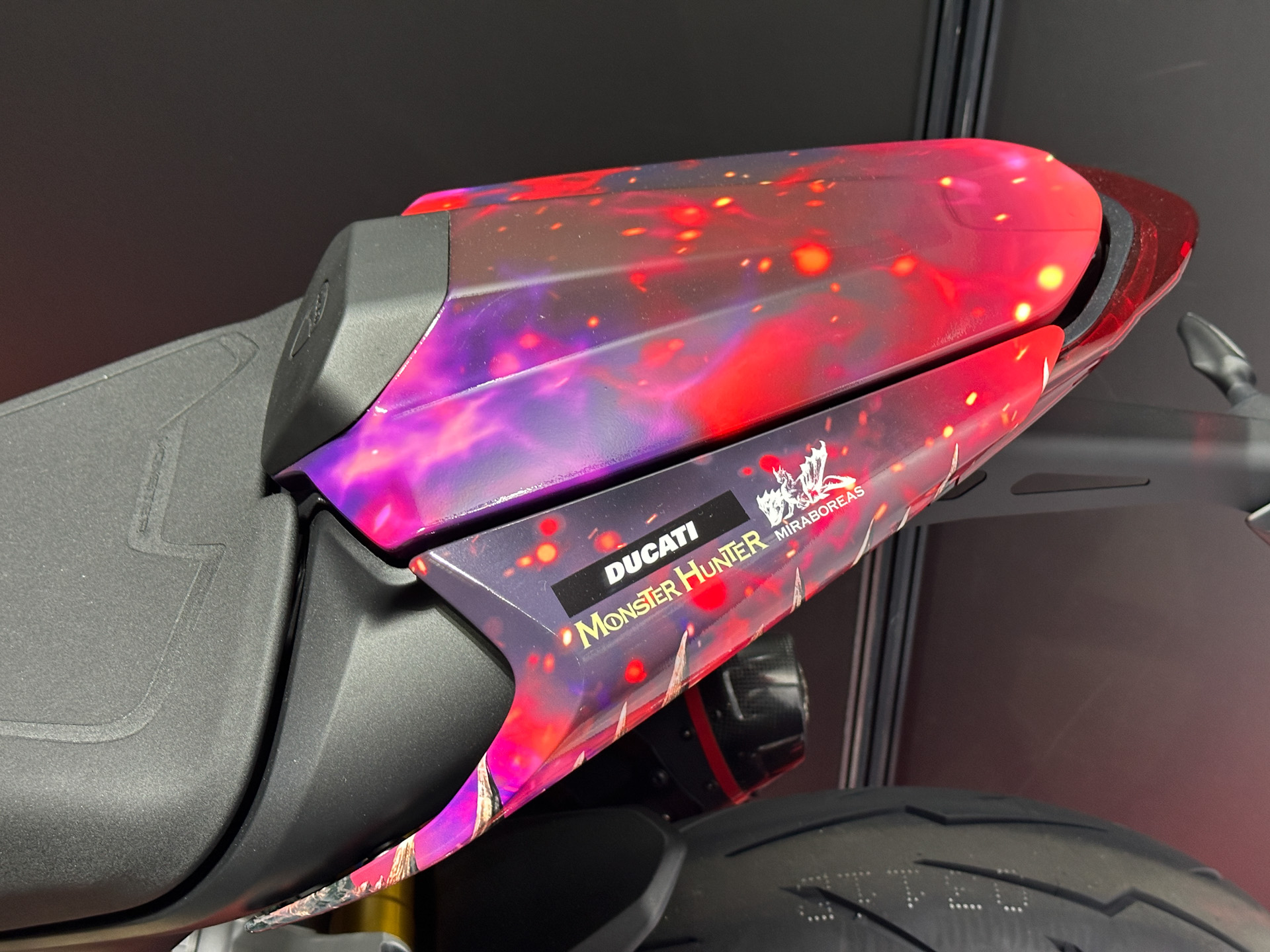 Monster SP「モンスターハンター」20周年限定ラッピングモデル