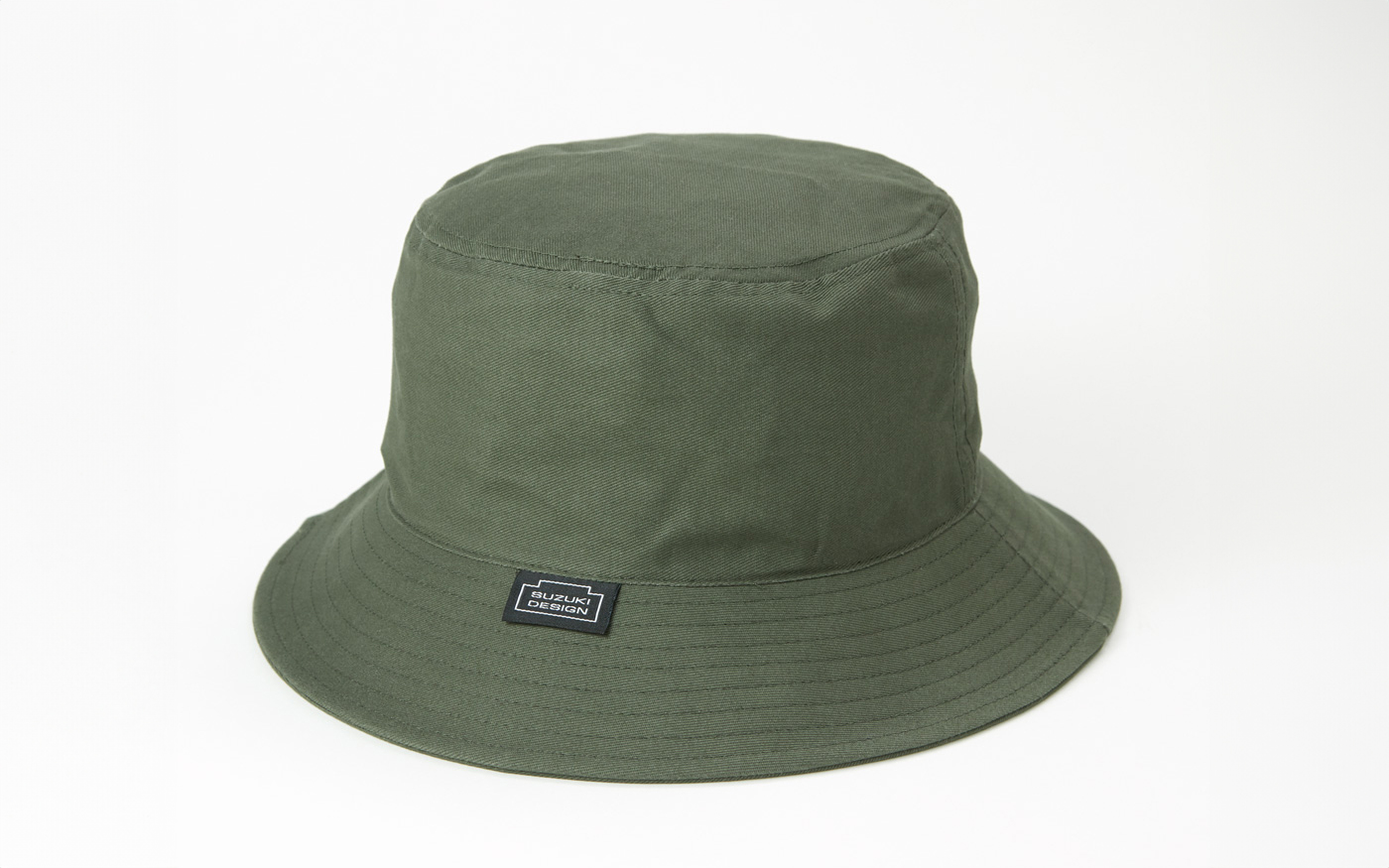 バケットハットの後ろ側