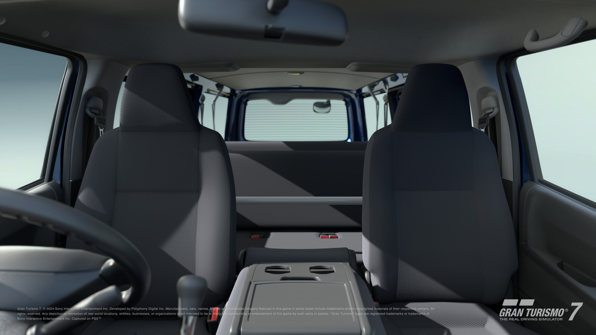 「トヨタ ハイエース Van DX '16」