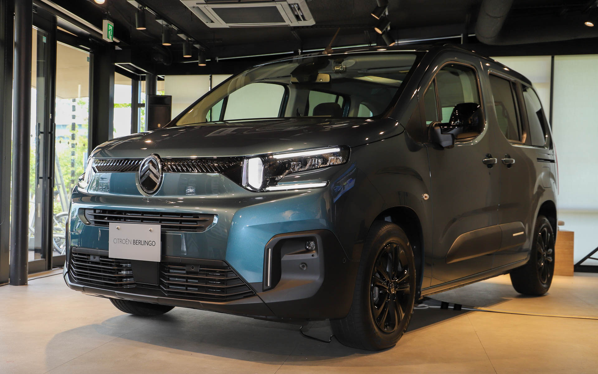 新型ベルランゴ マックス