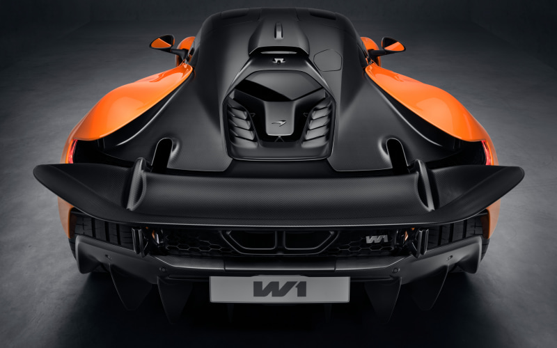 マクラーレン、究極のスーパーカー「McLaren W1」世界初公開 価格200万
