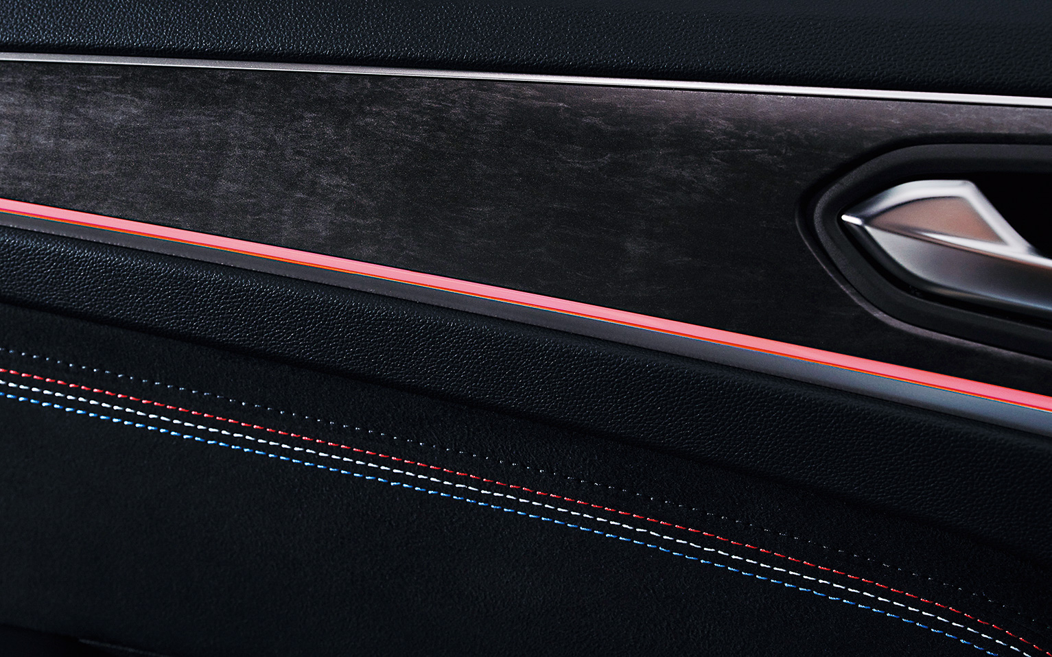 エスプリ アルピーヌのインテリア