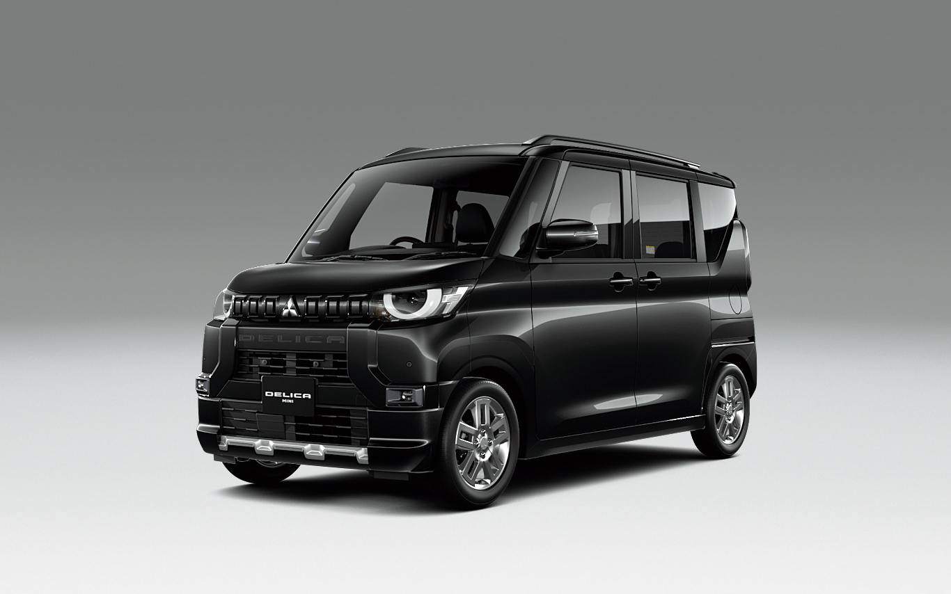 画像］三菱自動車、「デリカミニ」成約者に「黒デリ丸。」「白