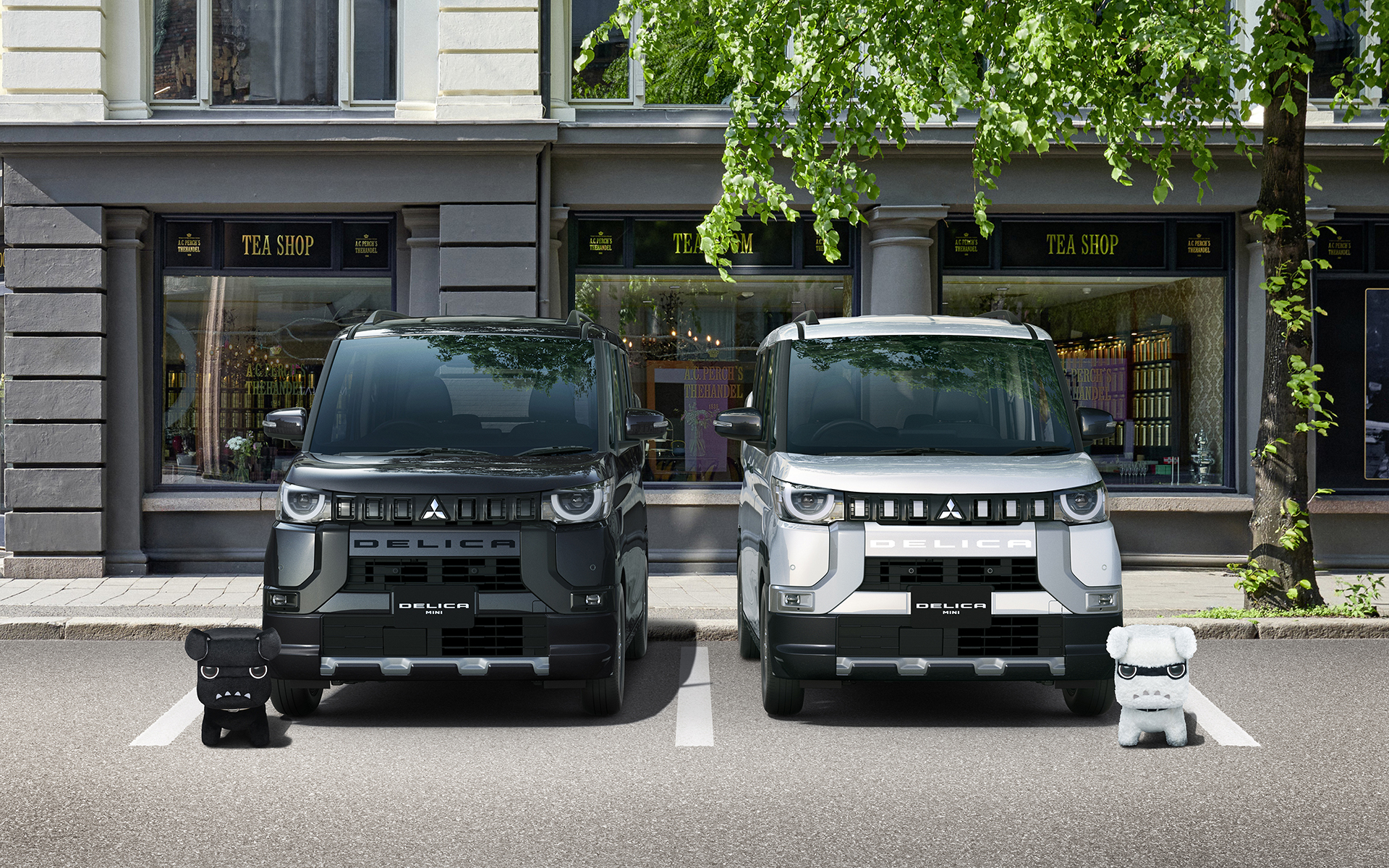 「デリカミニ」の外観をドレスアップするパッケージオプション「BLACKパッケージ」「WHITEパッケージ」が登場