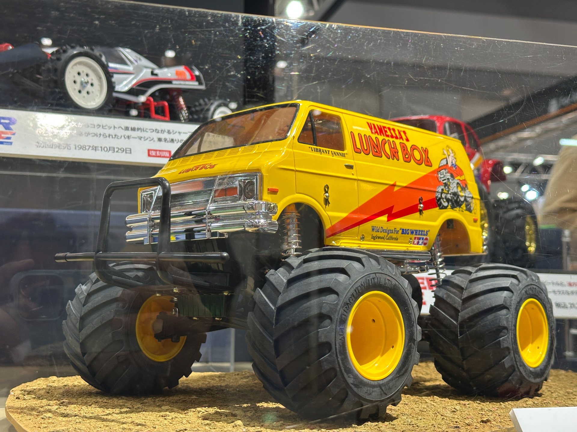 RCカー40周年記念で復刻モデルが登場