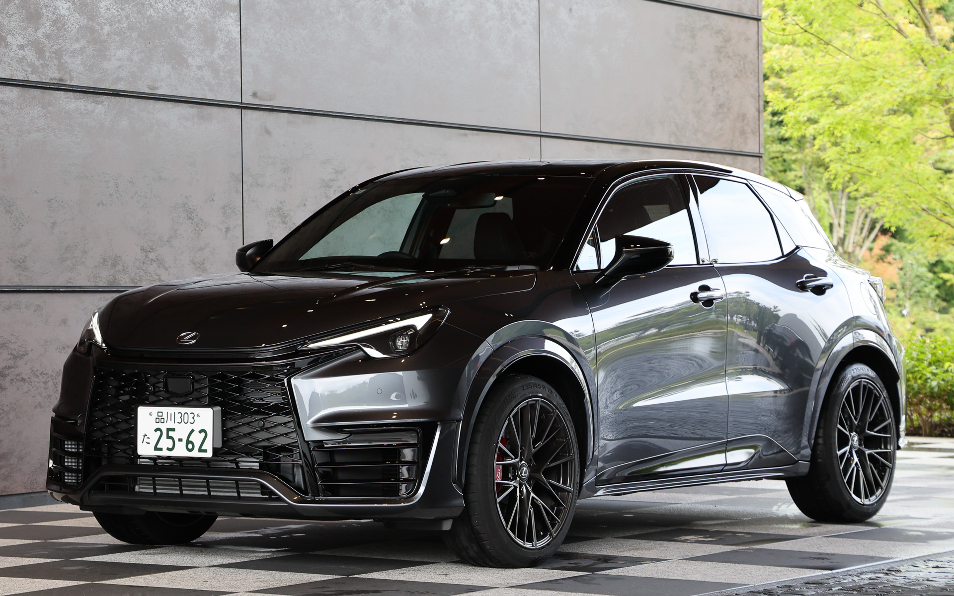 大径タイヤが目を引くLBX MORIZO RRのプロポーション