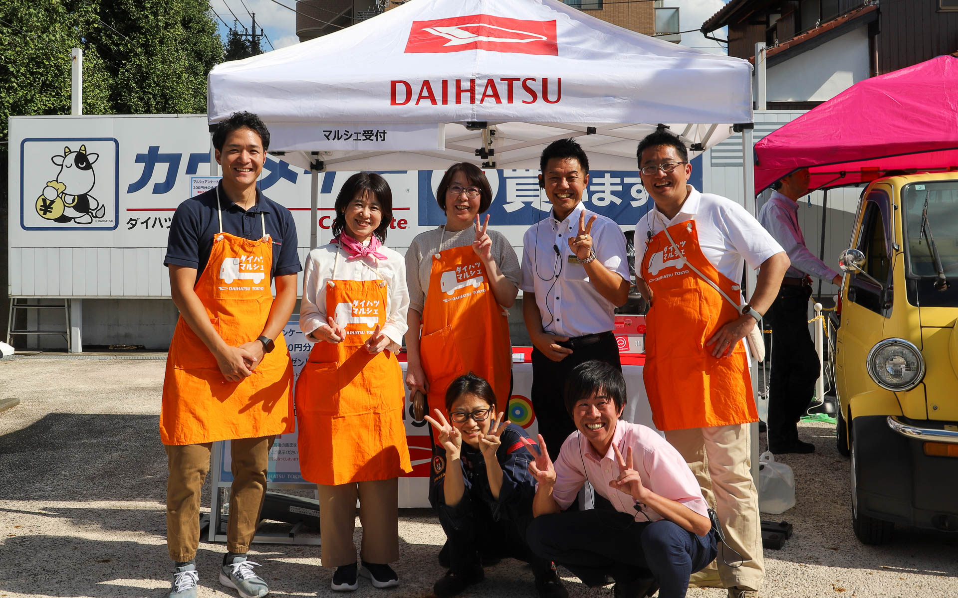 府中店のスタッフもダイハツマルシェの開催日は自由に会場を回れるようにしているとのこと。参加する人も開催する人も全員が楽しめるイベントとなっている