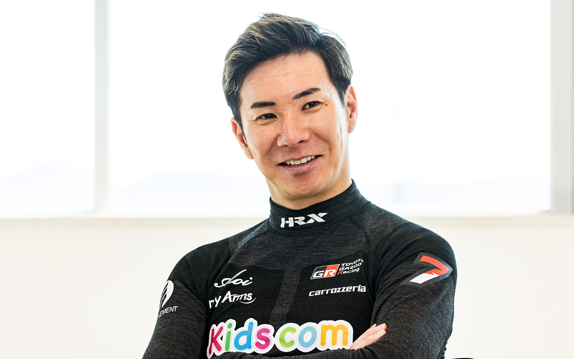 トークセッションに現れた小林可夢偉選手は柔和な表情だった