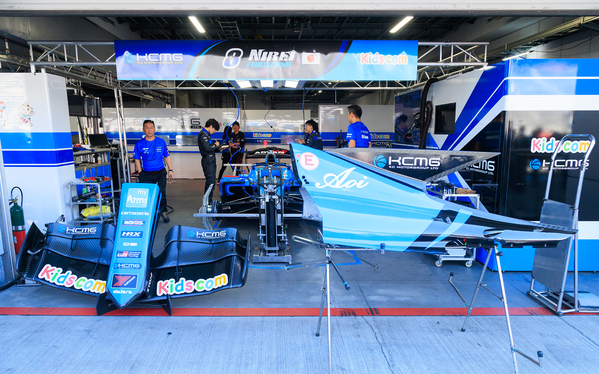 決勝前にはピットウォークが開催された