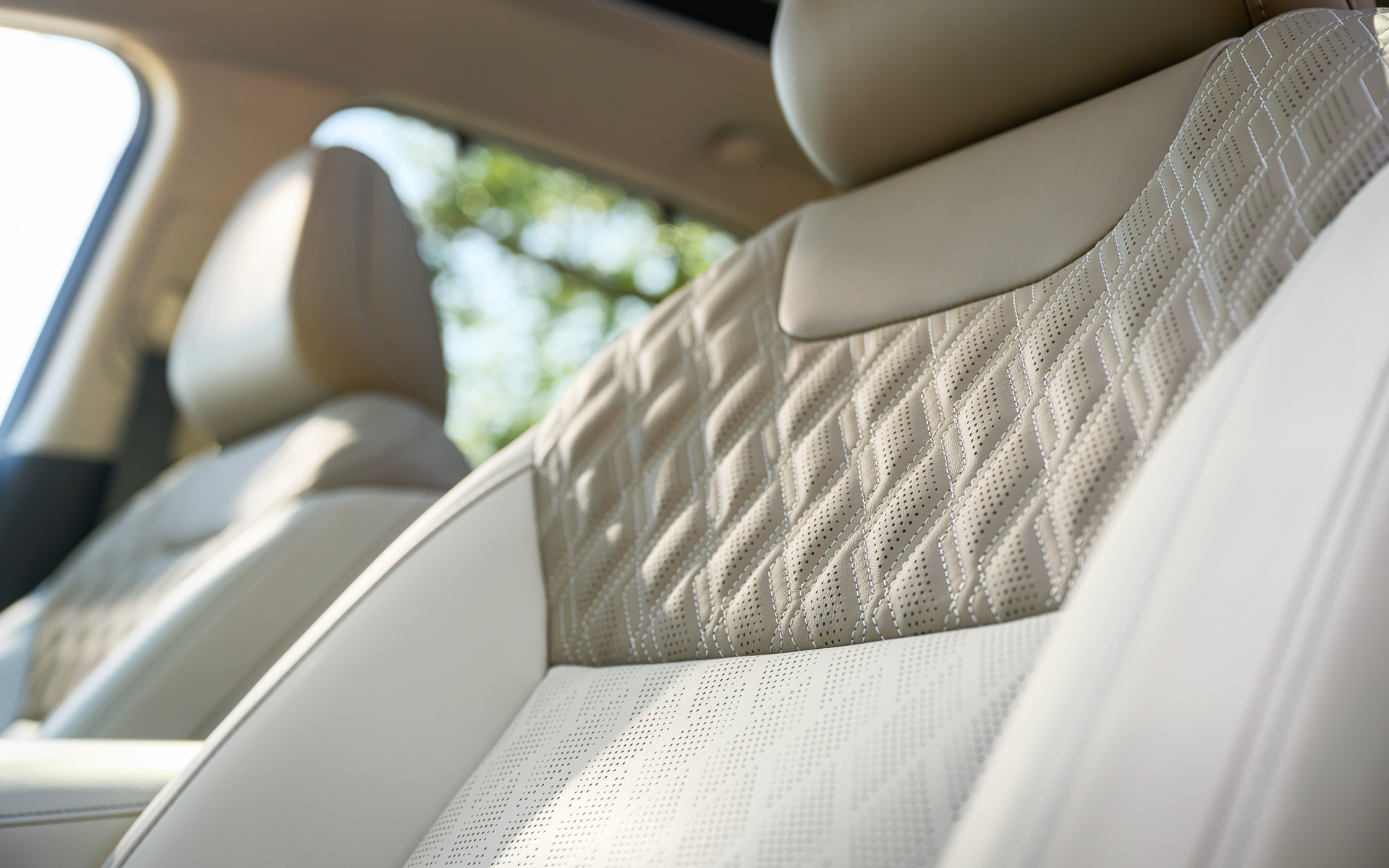 新型「ムラーノ」