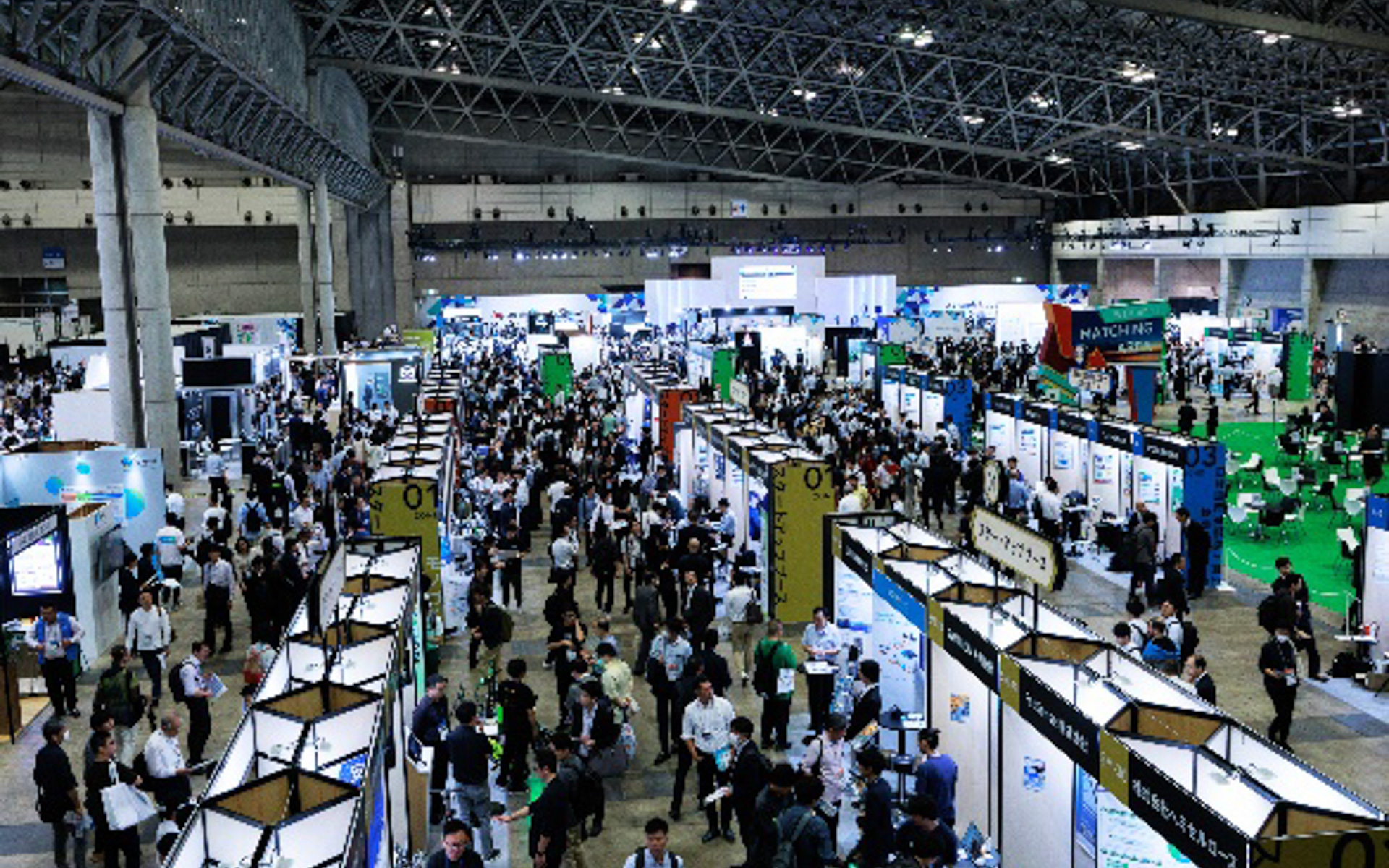 JAPAN MOBILITY SHOW BIZWEEK 2024会場