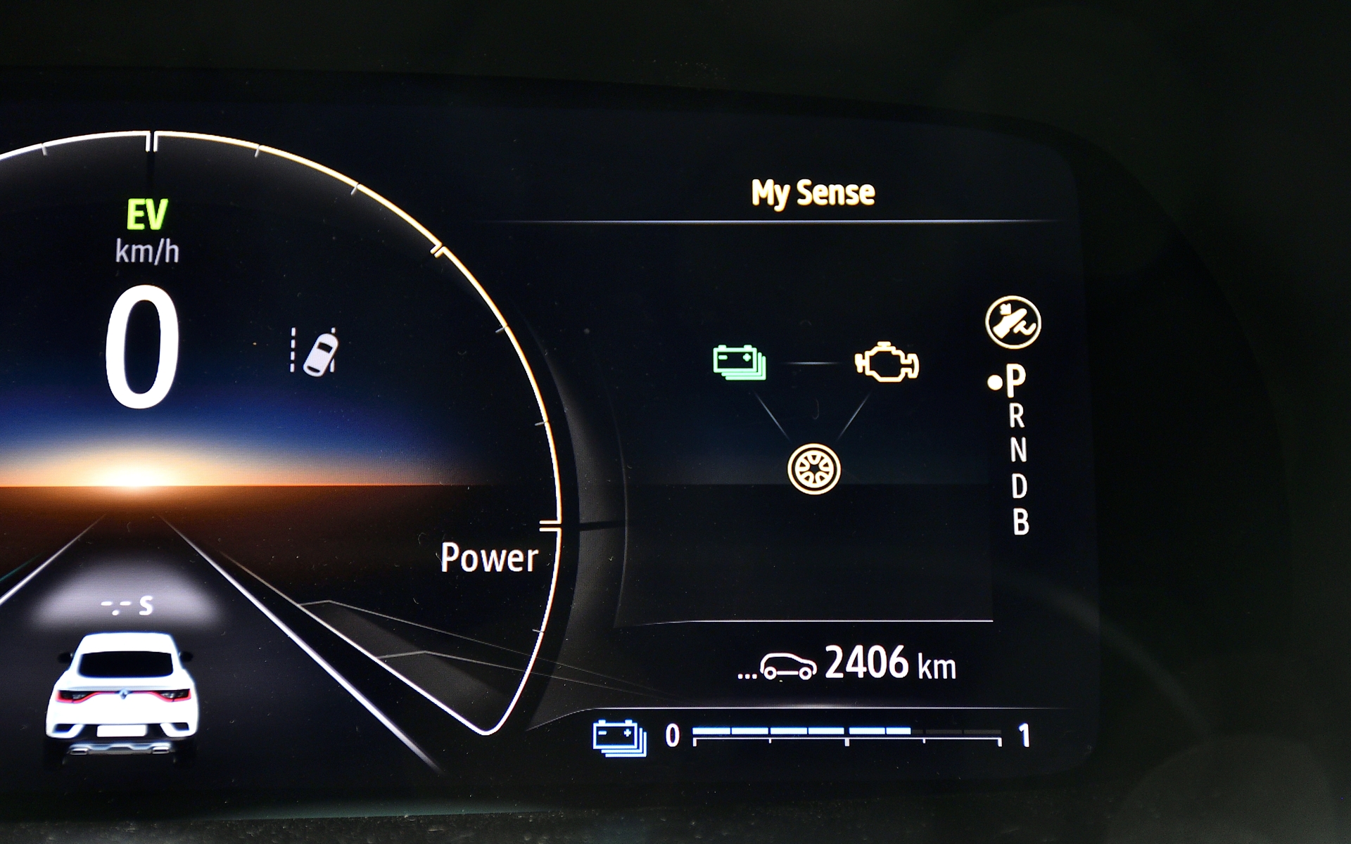 メーター内にはエネルギーフローを表示できる