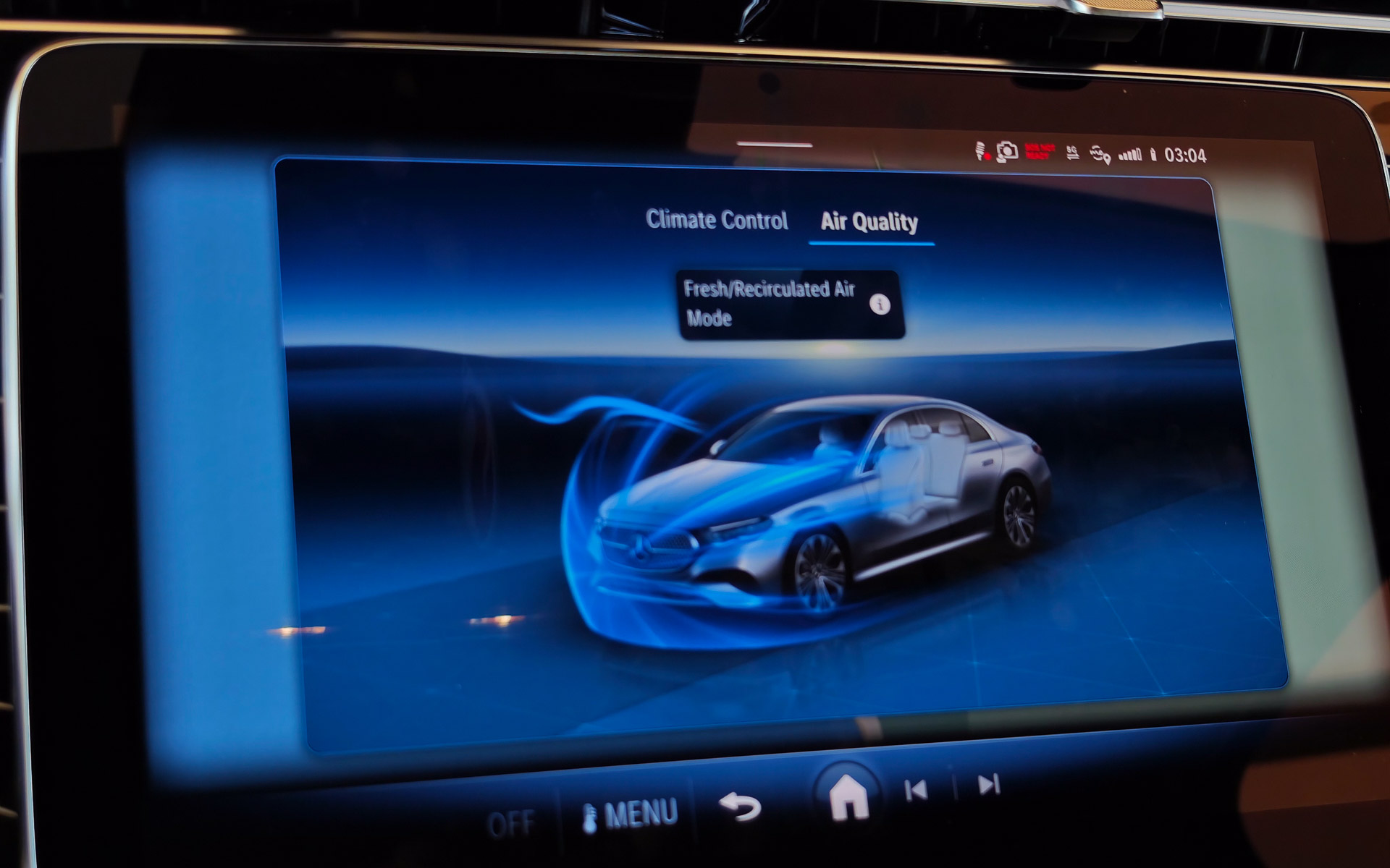 現行世代のQualcomm Snapdragon Cockpitを採用し、IVIやデジタルメーターなどがQualcomm Snapdragon Cockpitで実現されている