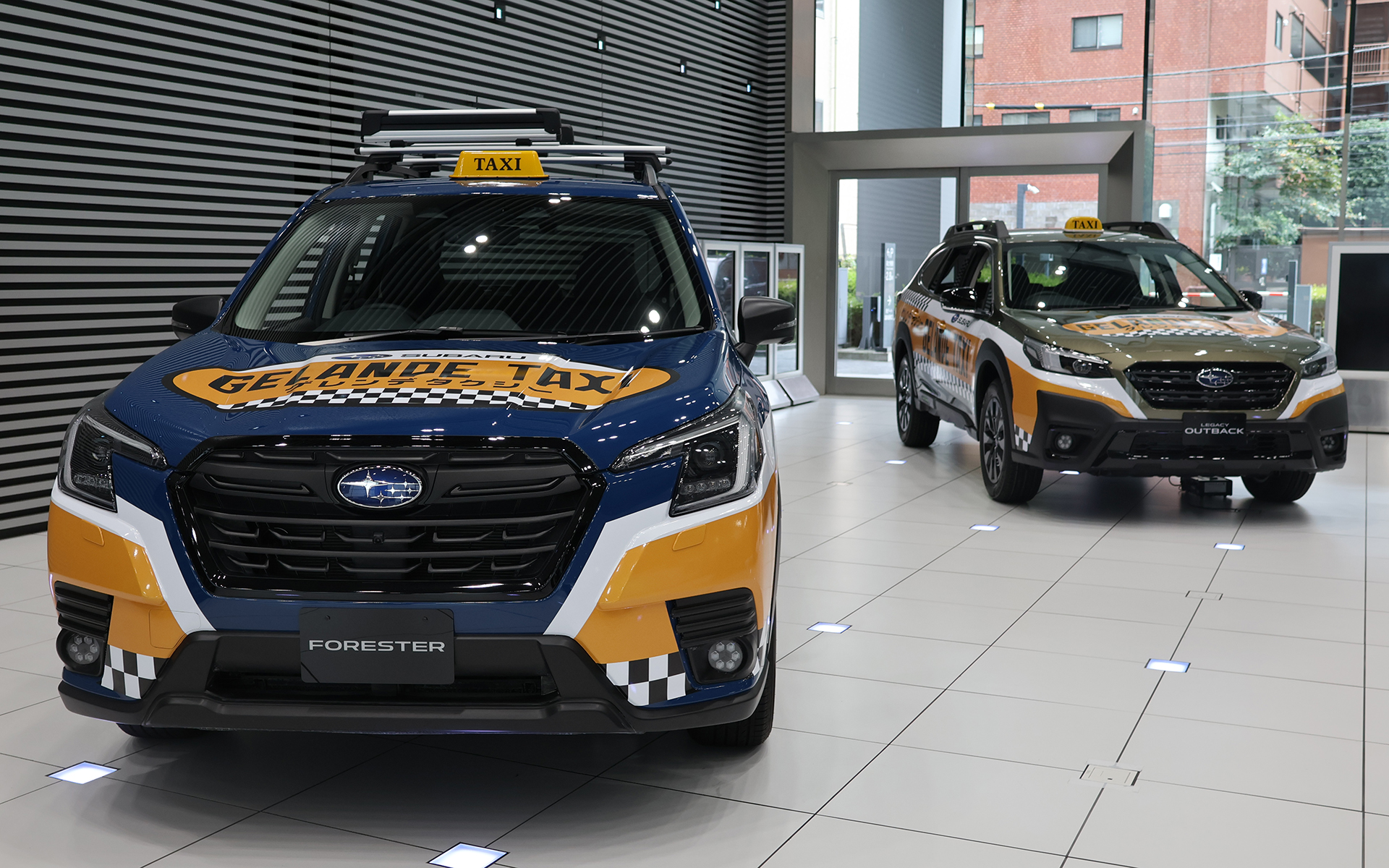ゲレンデタクシー仕様のアウトバックとフォレスター