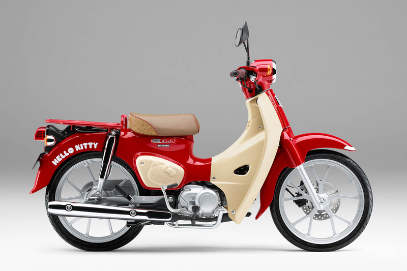 ホンダ、「スーパーカブ」とハローキティがコラボ アイコニック