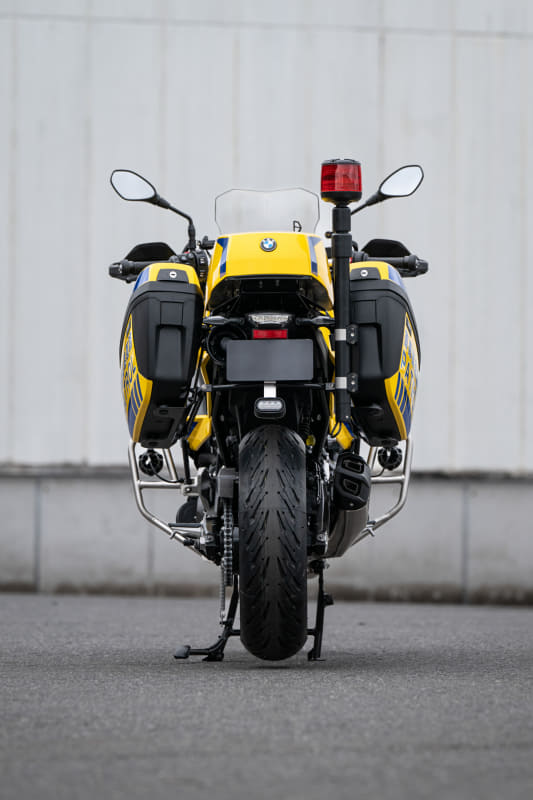 首都高バイク隊の新型車両にBMW Motorrad「F900XR」導入 - Car Watch