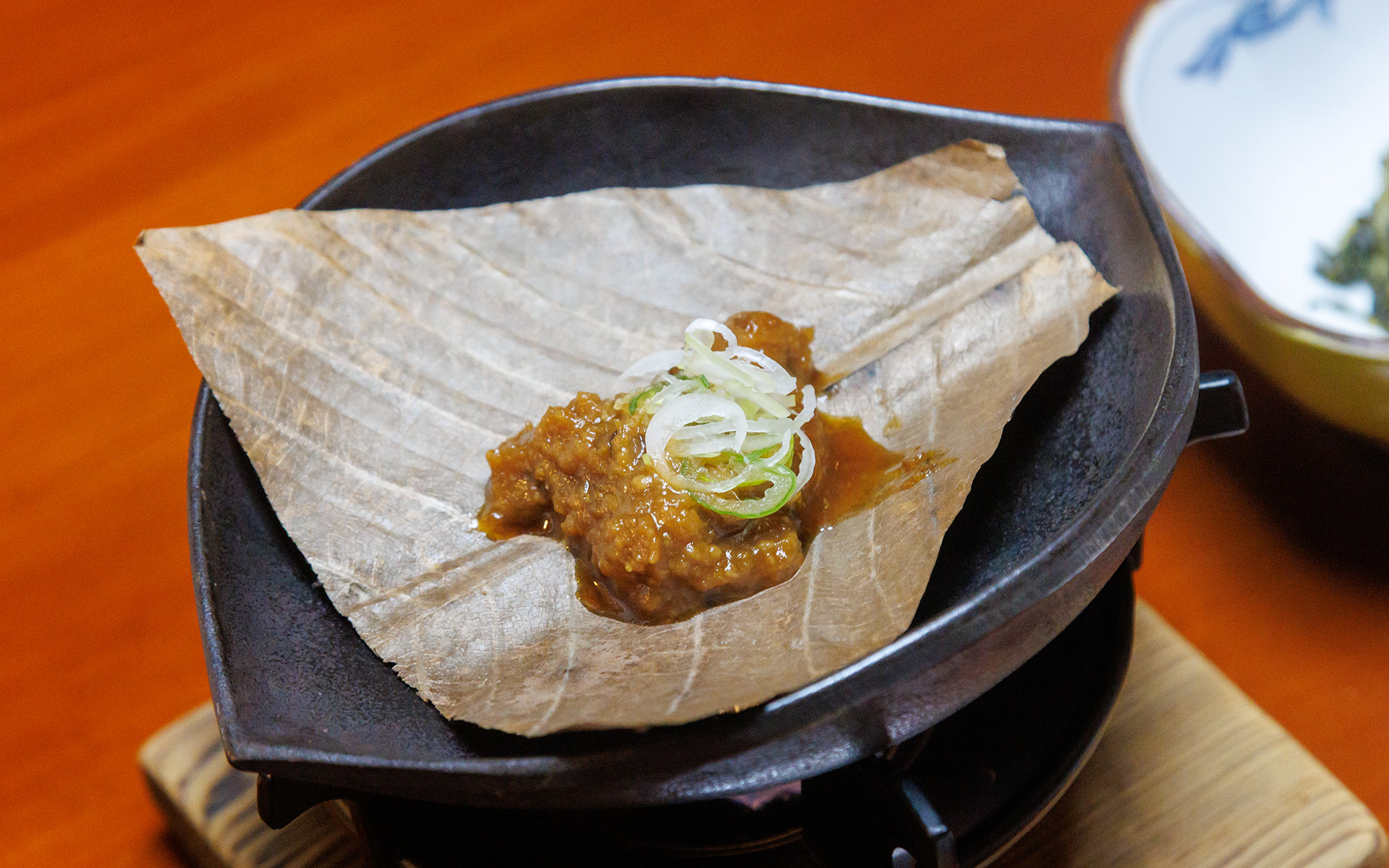 朝食にはもちろん朴葉味噌も