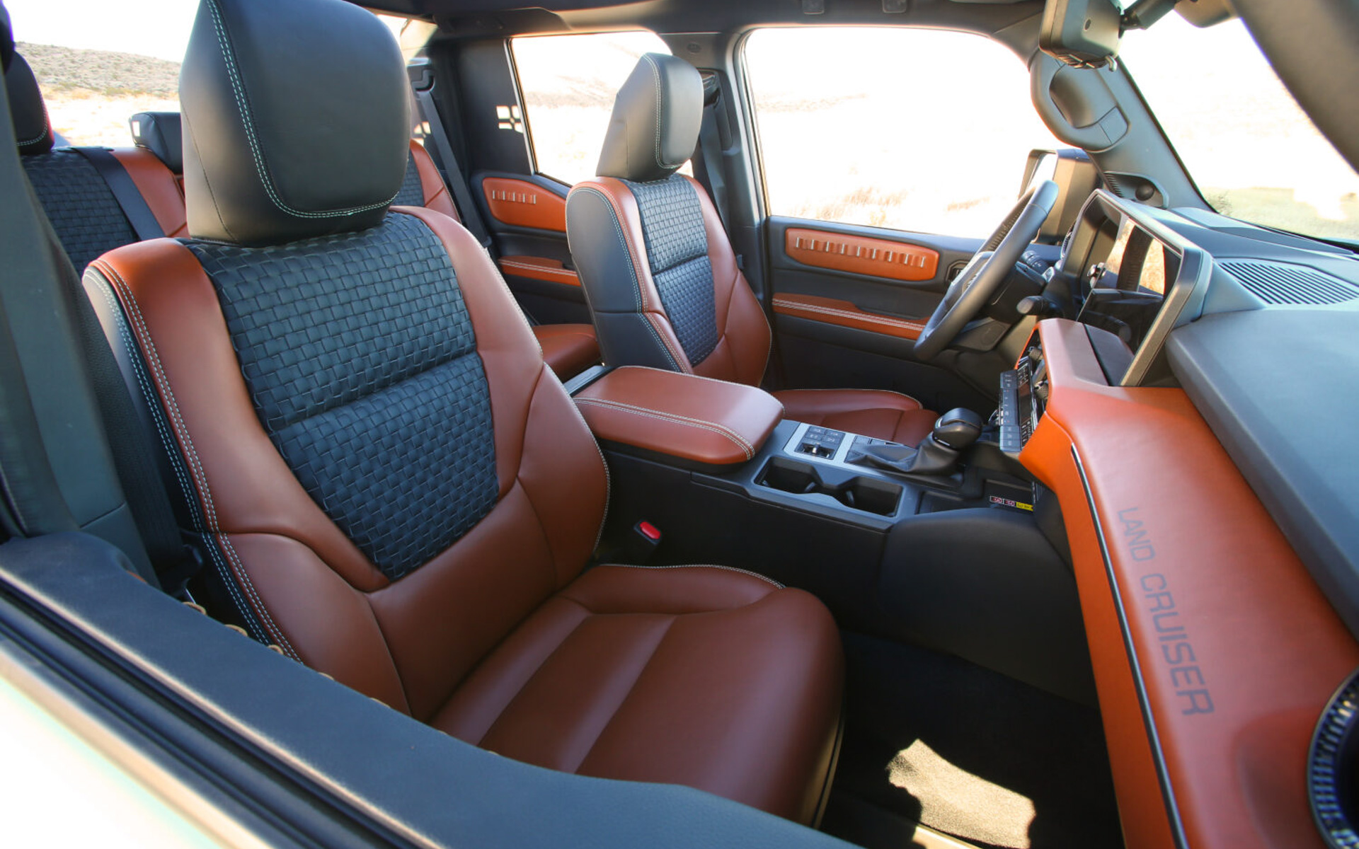 ランドクルーザー ROX