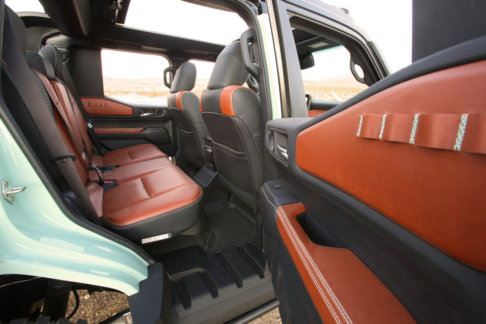 ランドクルーザー ROX